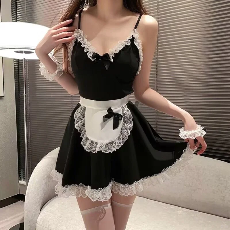 纯欲女仆装暴击💘开档镂空藏不住的甜辣诱惑