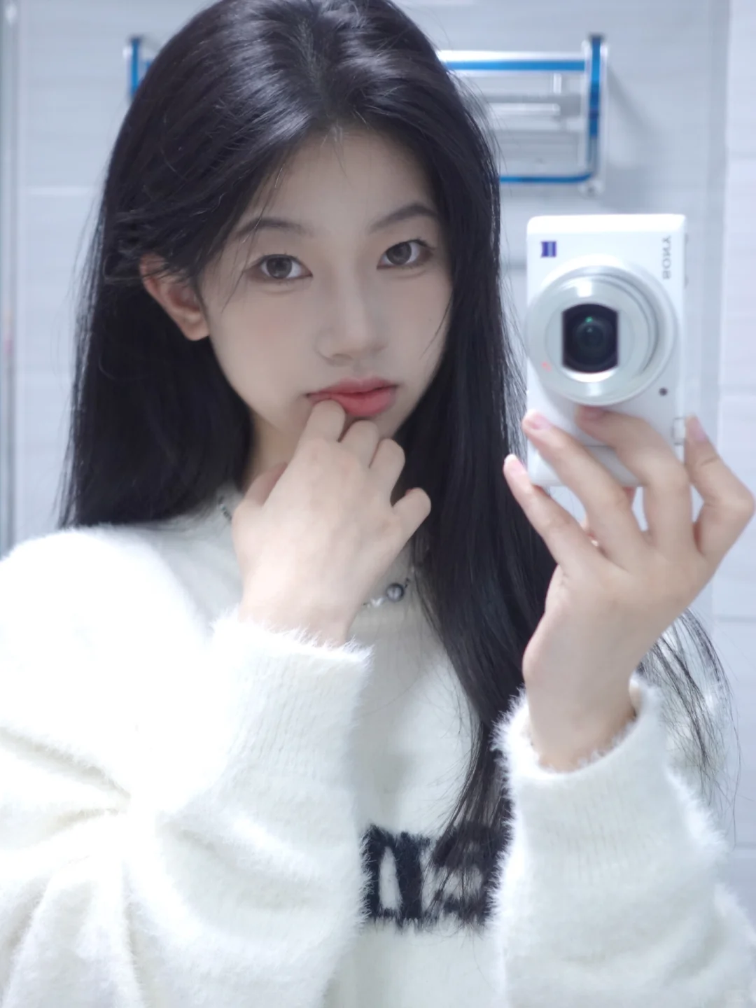 17岁女高全款独立拿下人生第一台相机📷