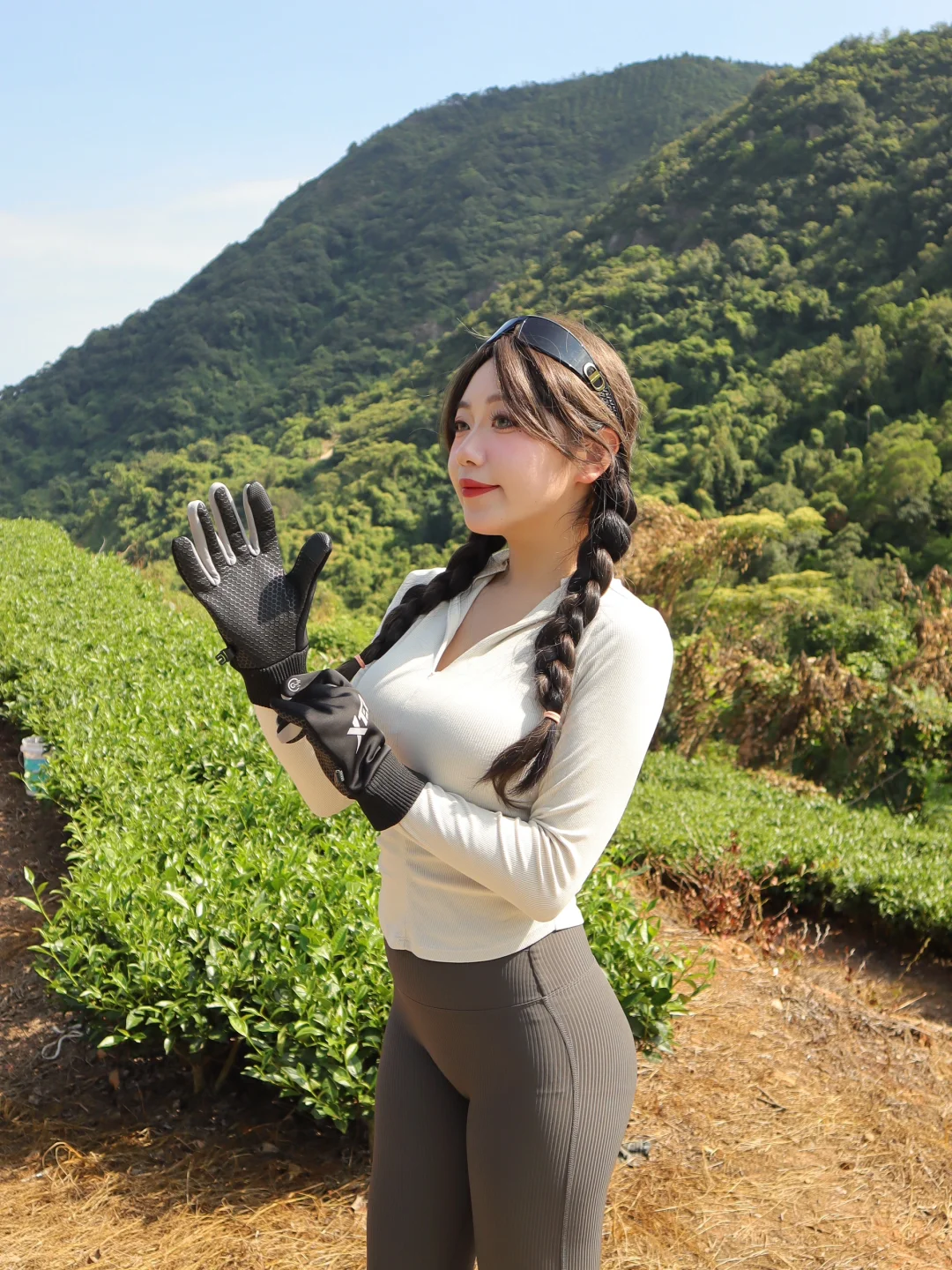 肉腿女孩🦵徒步起来更有力气不是嘛🥳