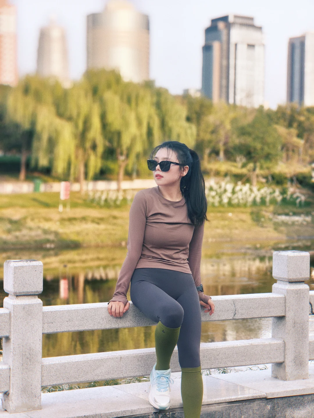 plog运动女孩的日常|美拉德系跑步穿搭