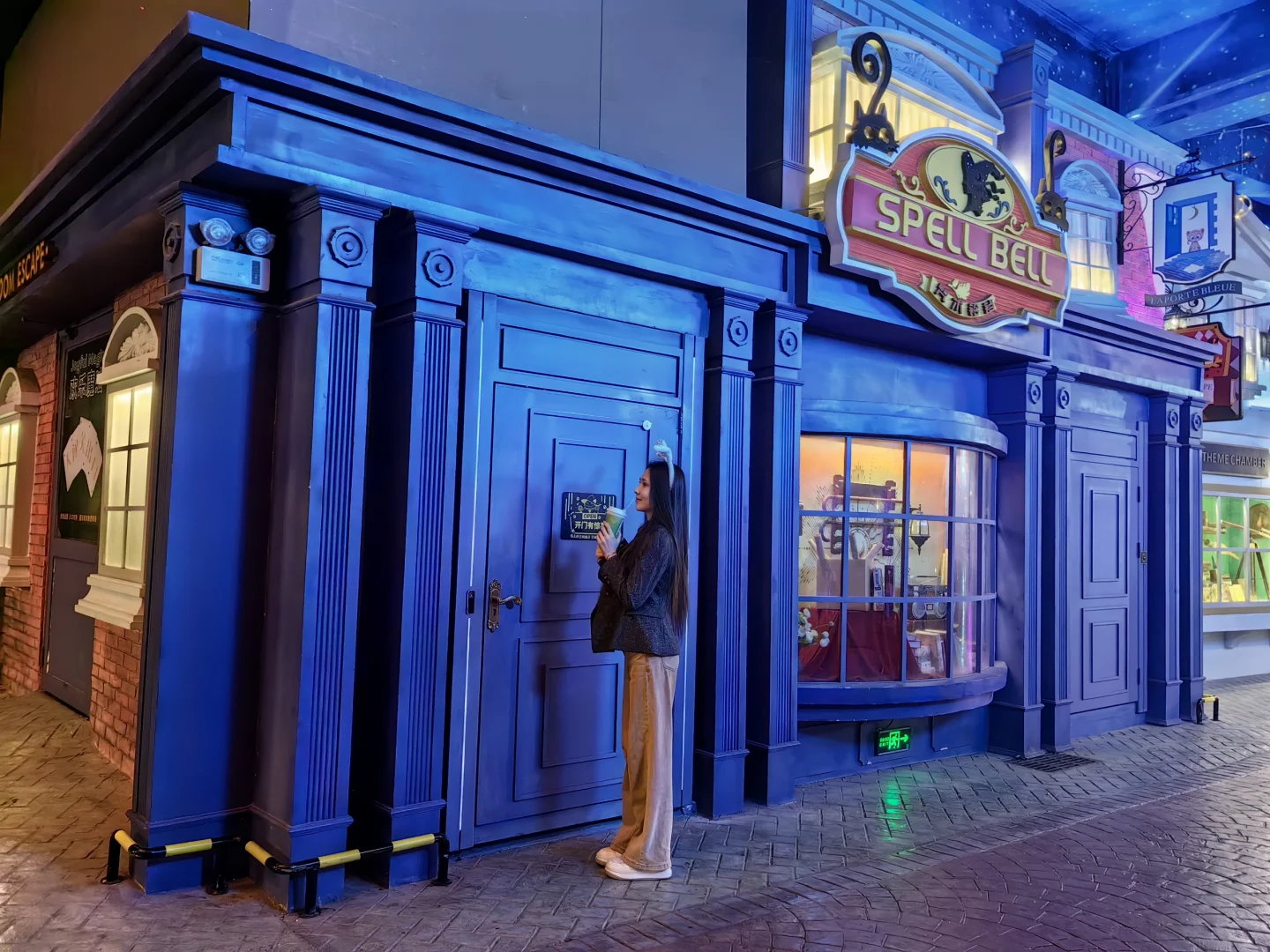 这腿长怎么看都不像170啊啊啊啊