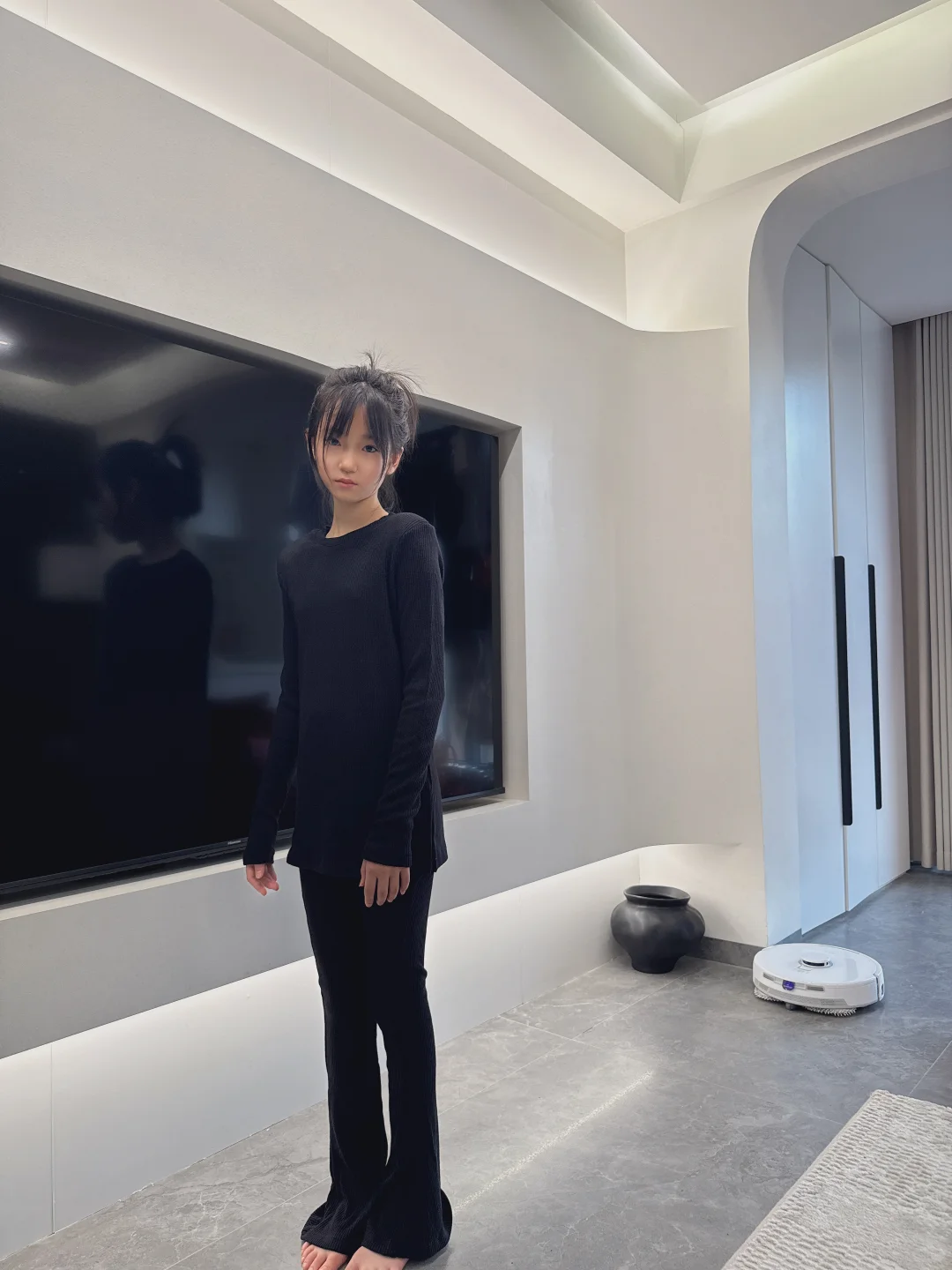 冷冷的姐姐有种无法定义的感觉