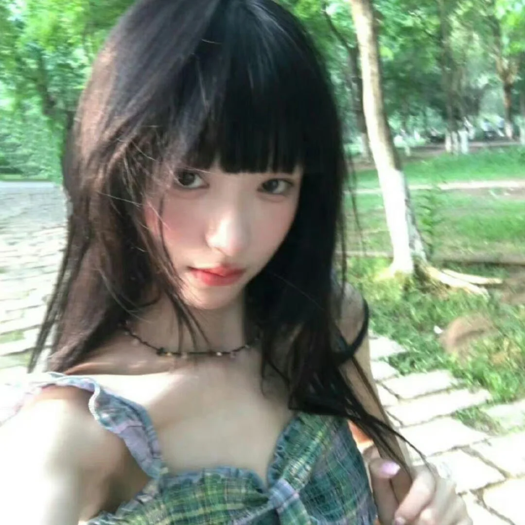 𝙒𝙚𝘾𝙝𝙖𝙩青春感女生头像ᯓ.