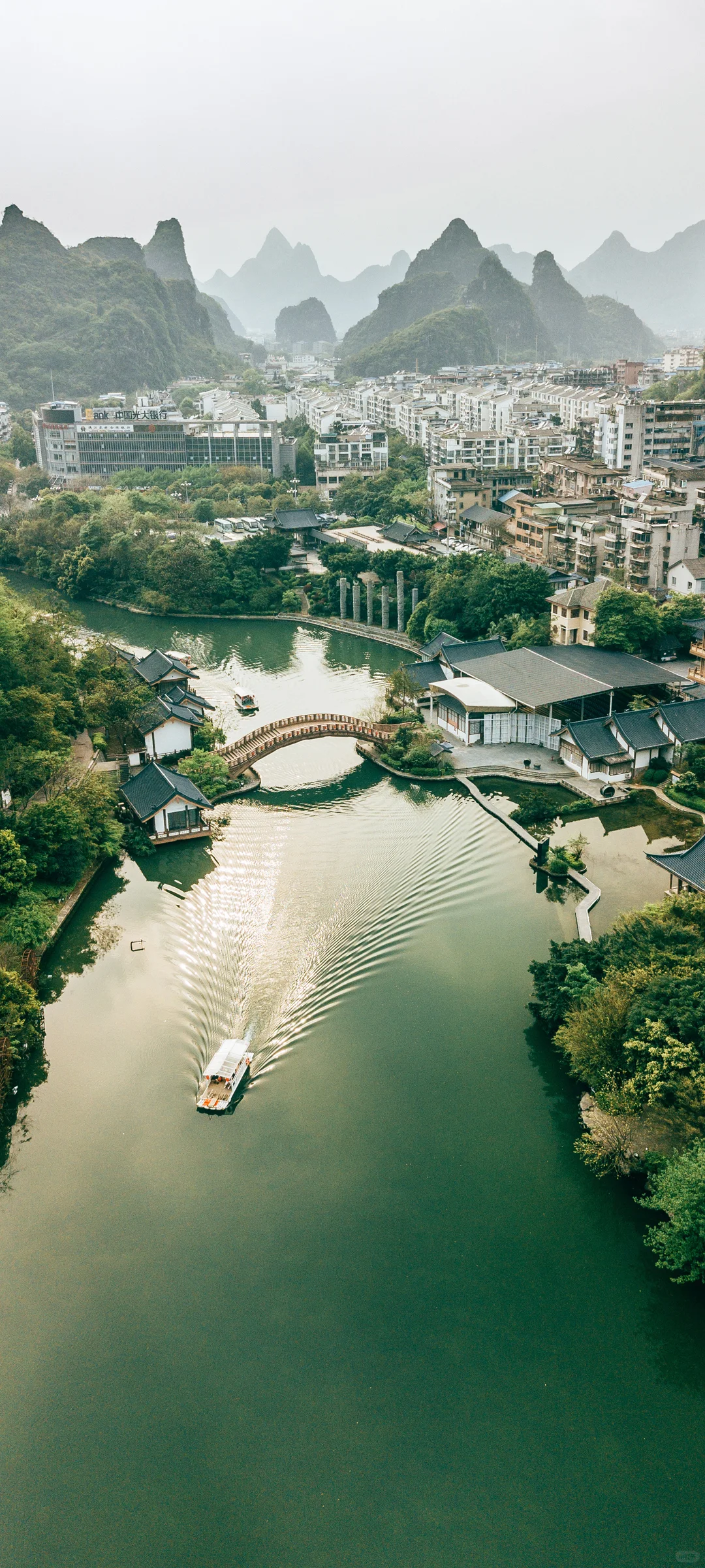 男生专用壁纸丨今天这组壁纸能让我放松下来