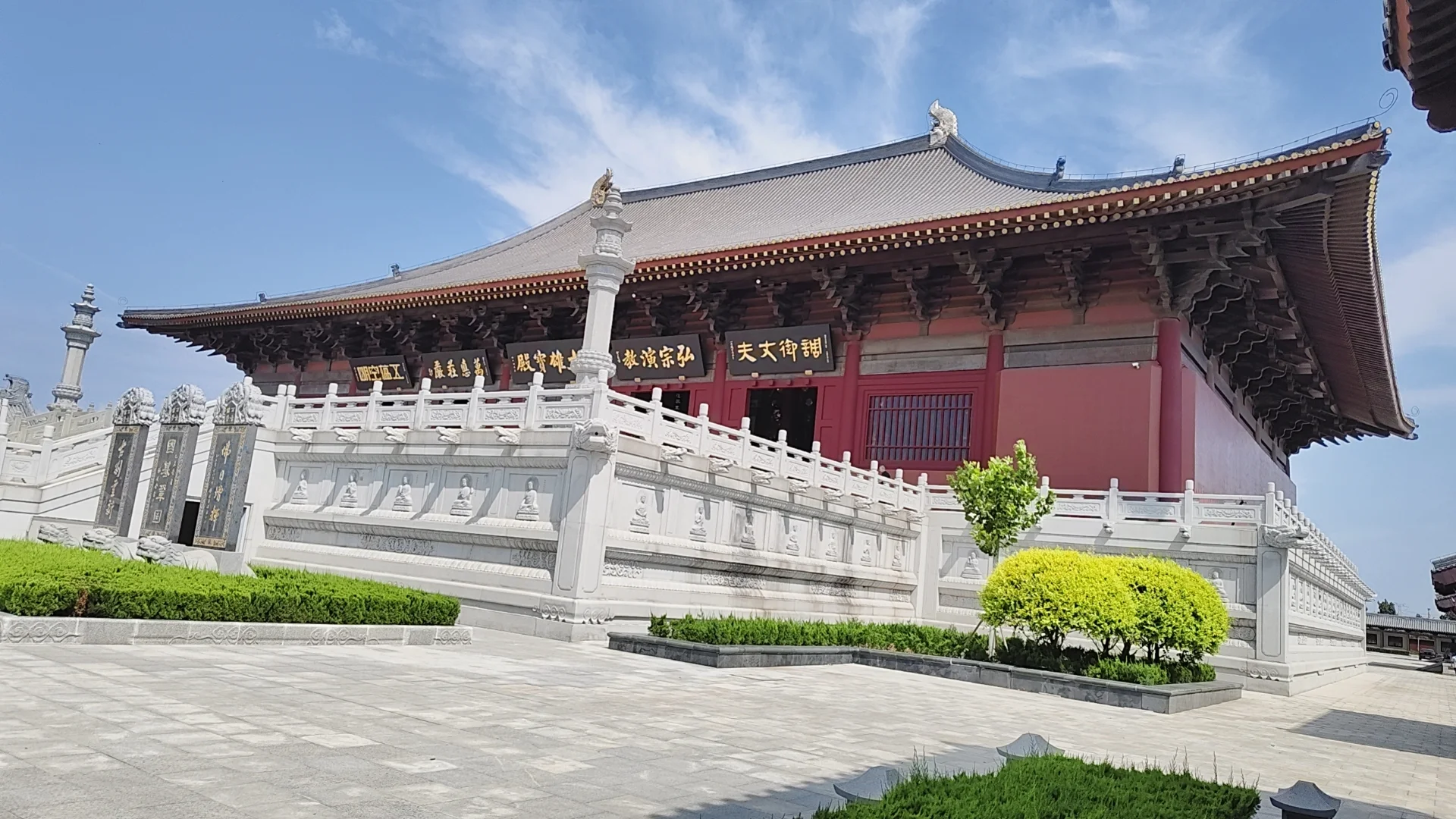 都说小红书发女朋友,我也蹲一个