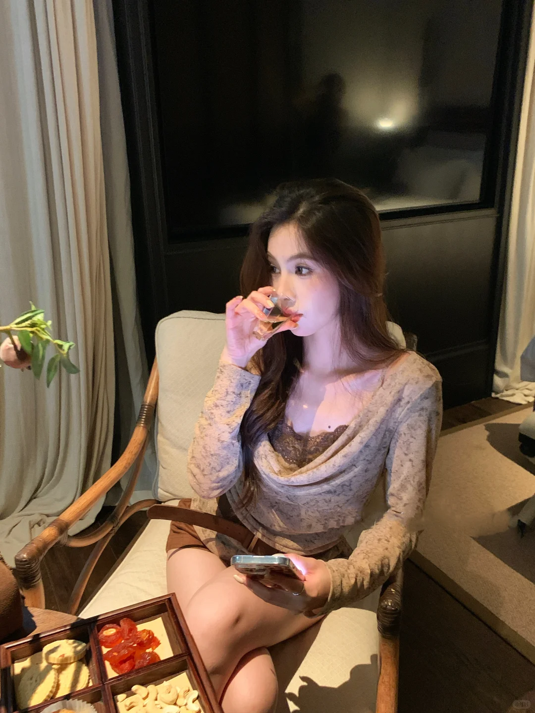 🥂💡🤎
