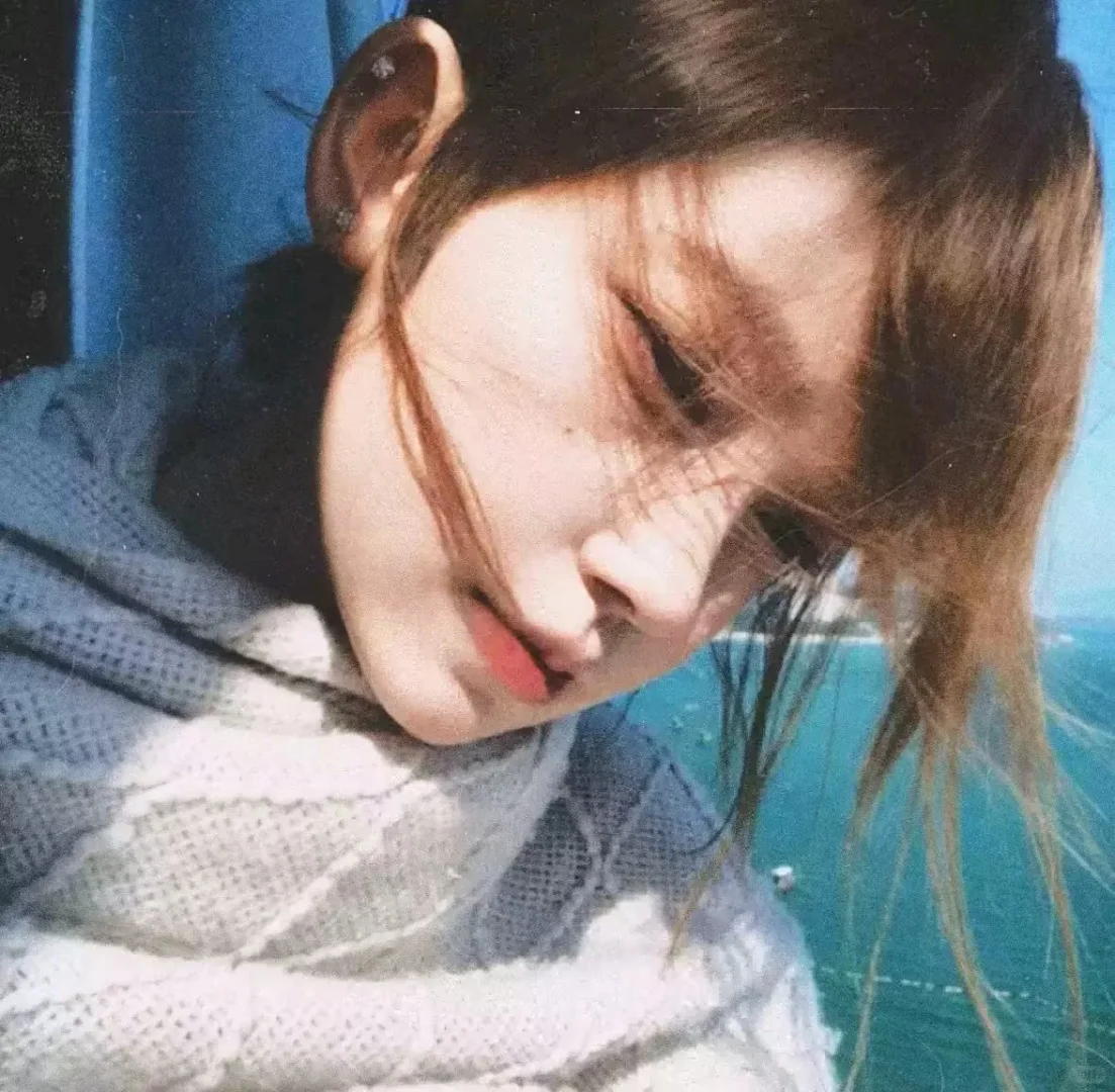 WeChat.复古港风女頭