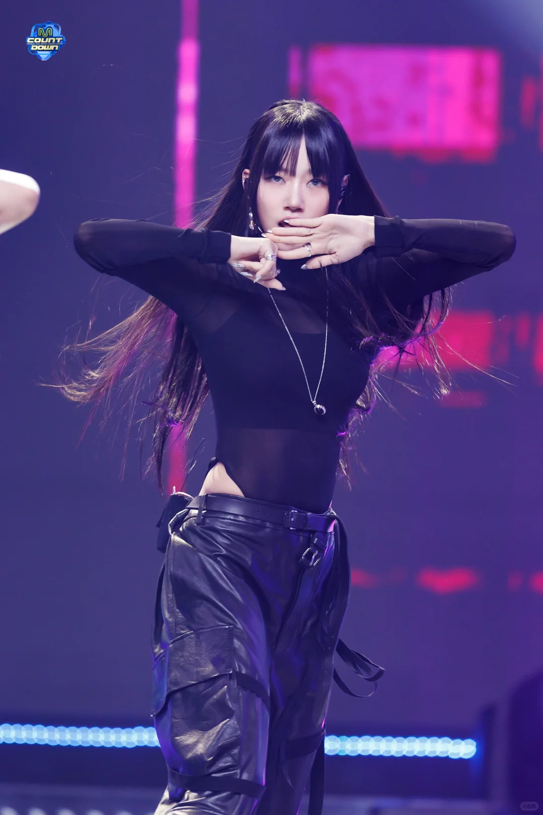 官方更新‘SOOIN ’1003舞台个人照