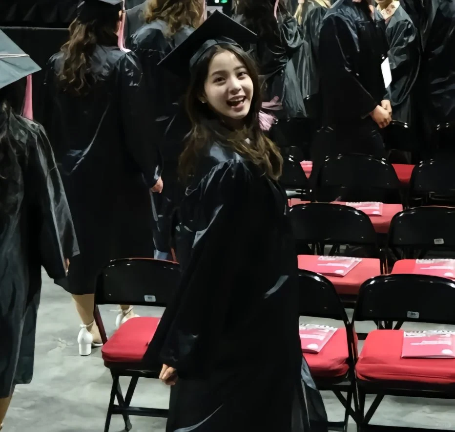 欧阳娜娜真的从头美到脚,不愧是御姐之躯😍