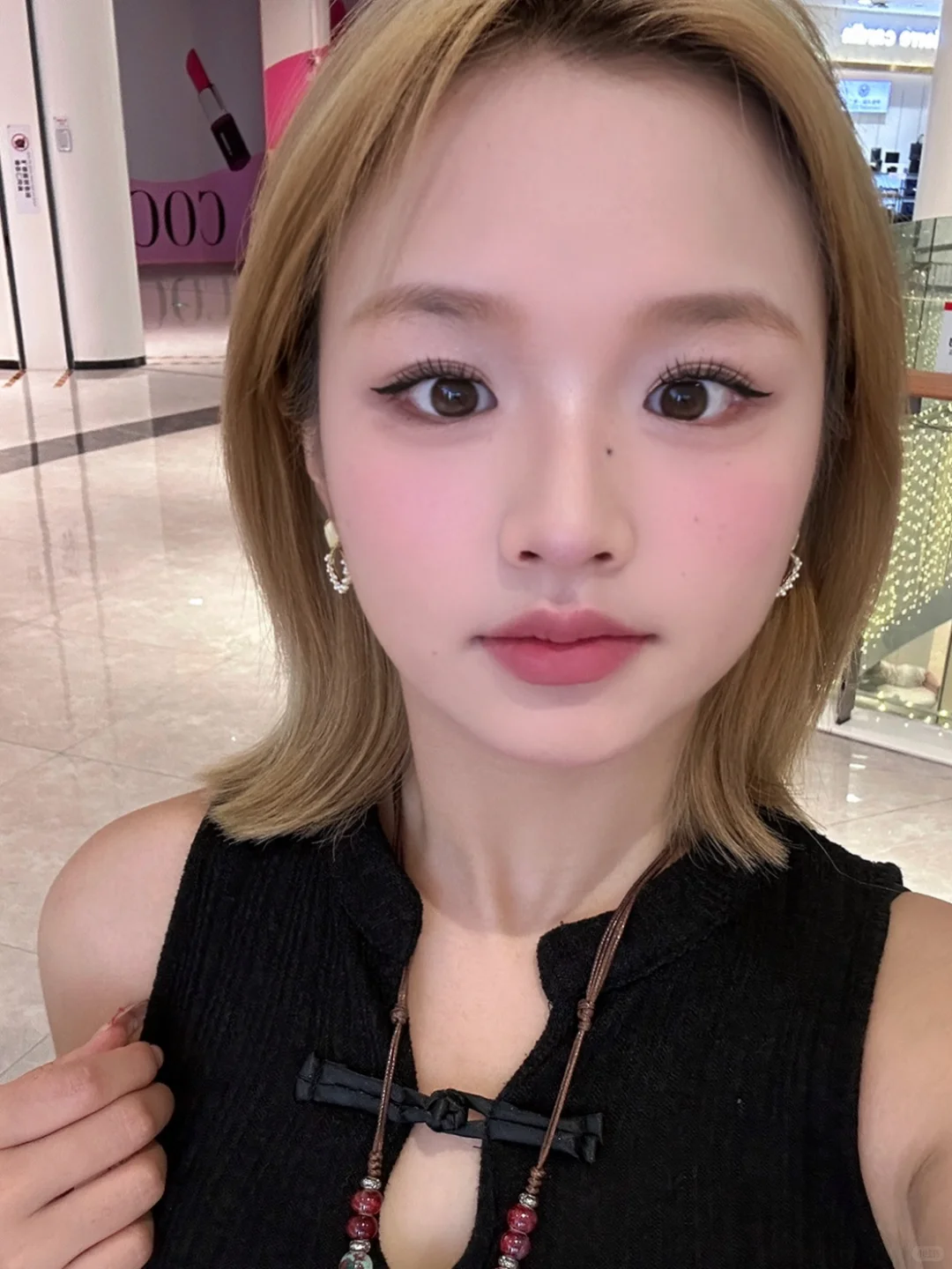 拥有41万赞的博主来冰美探店啦