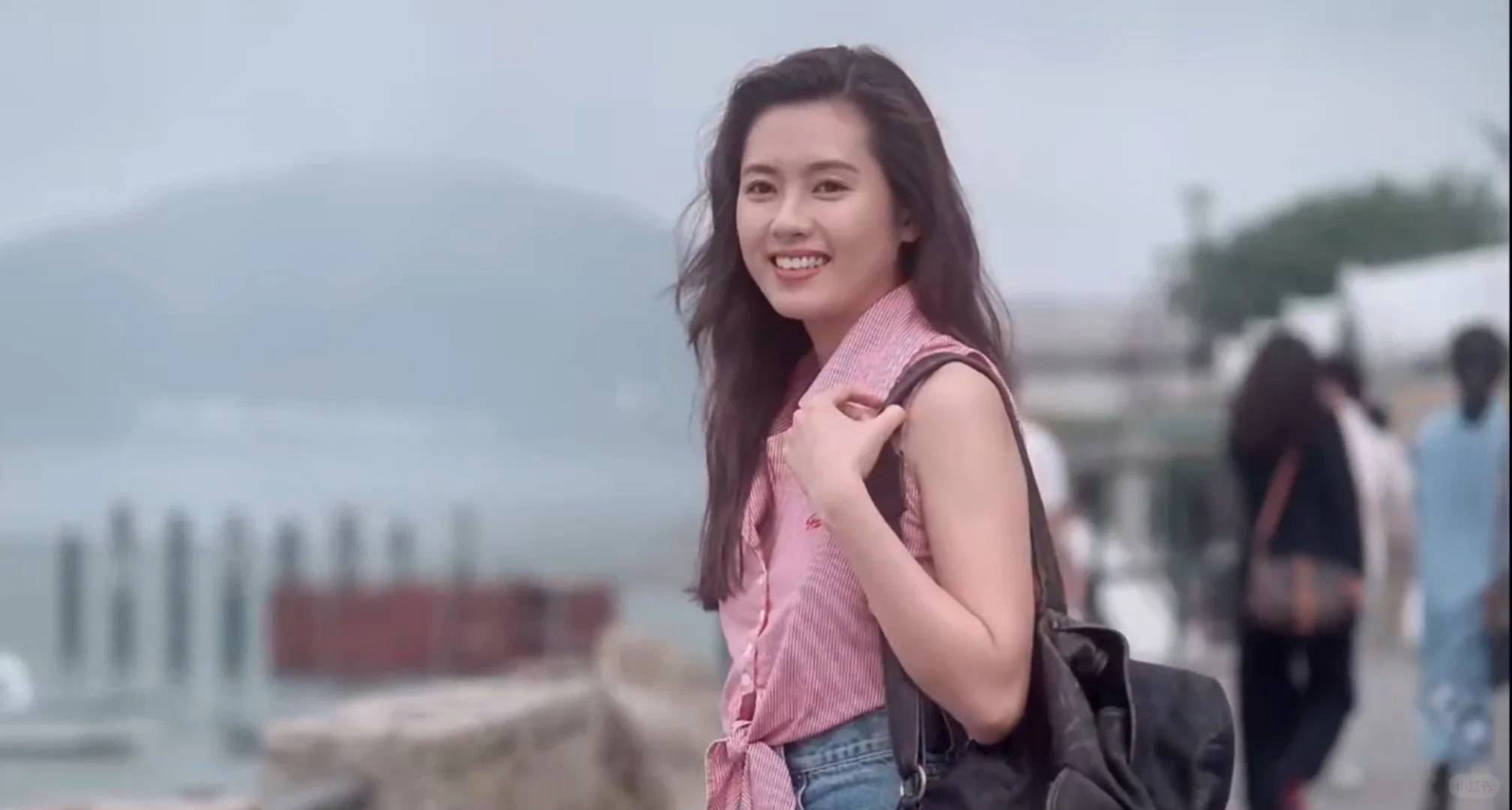 大美人李丽珍