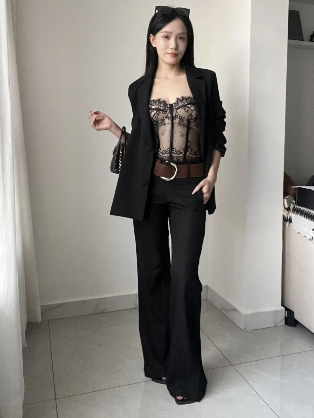 新品预告｜蕾丝一穿，御姐气场拉满💃