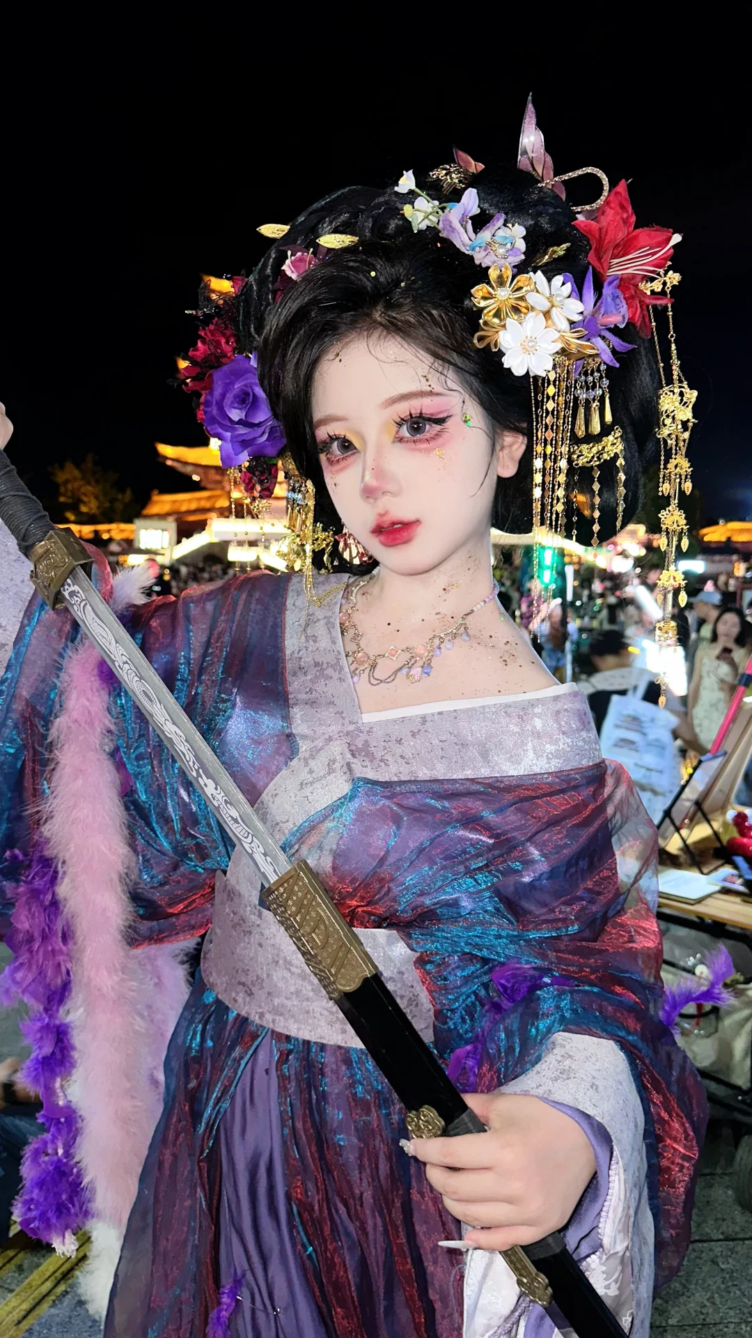 谁能不被这紫色💜魅惑花魁千金给迷倒😍