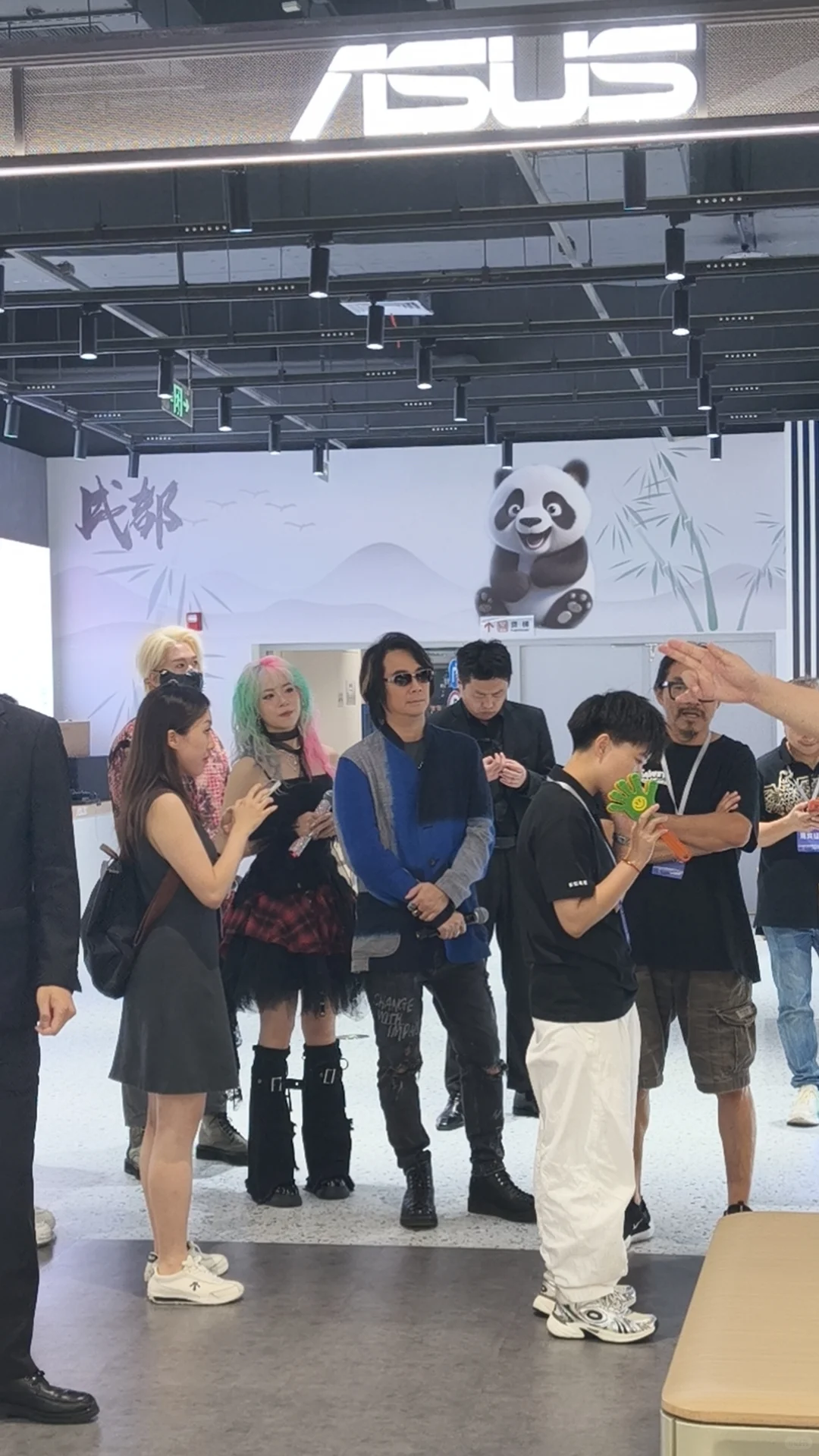 是谁碰见了飞儿乐队？😍😍😍