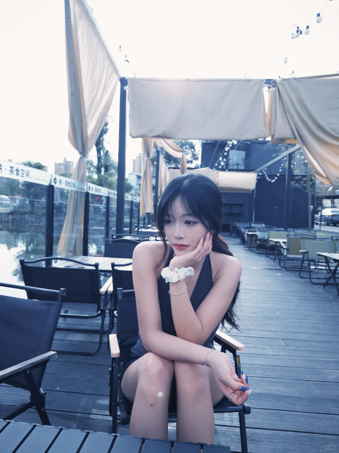 女大学生挑战熟女穿搭将得到…