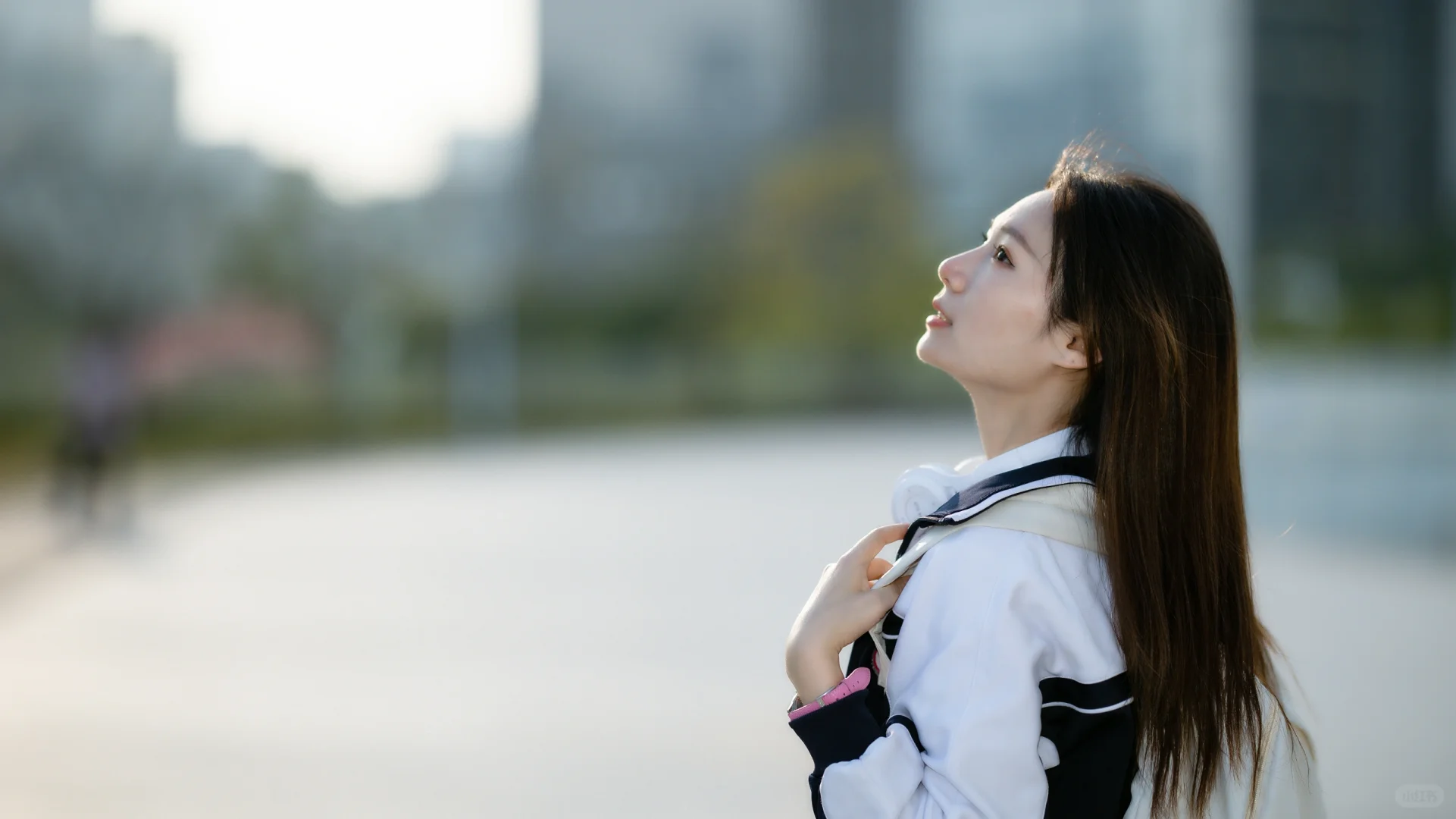 青春校园女生