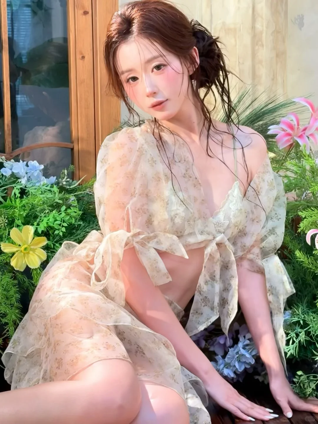 坠入花境的温柔时刻｜把夏天的浪漫穿在身上