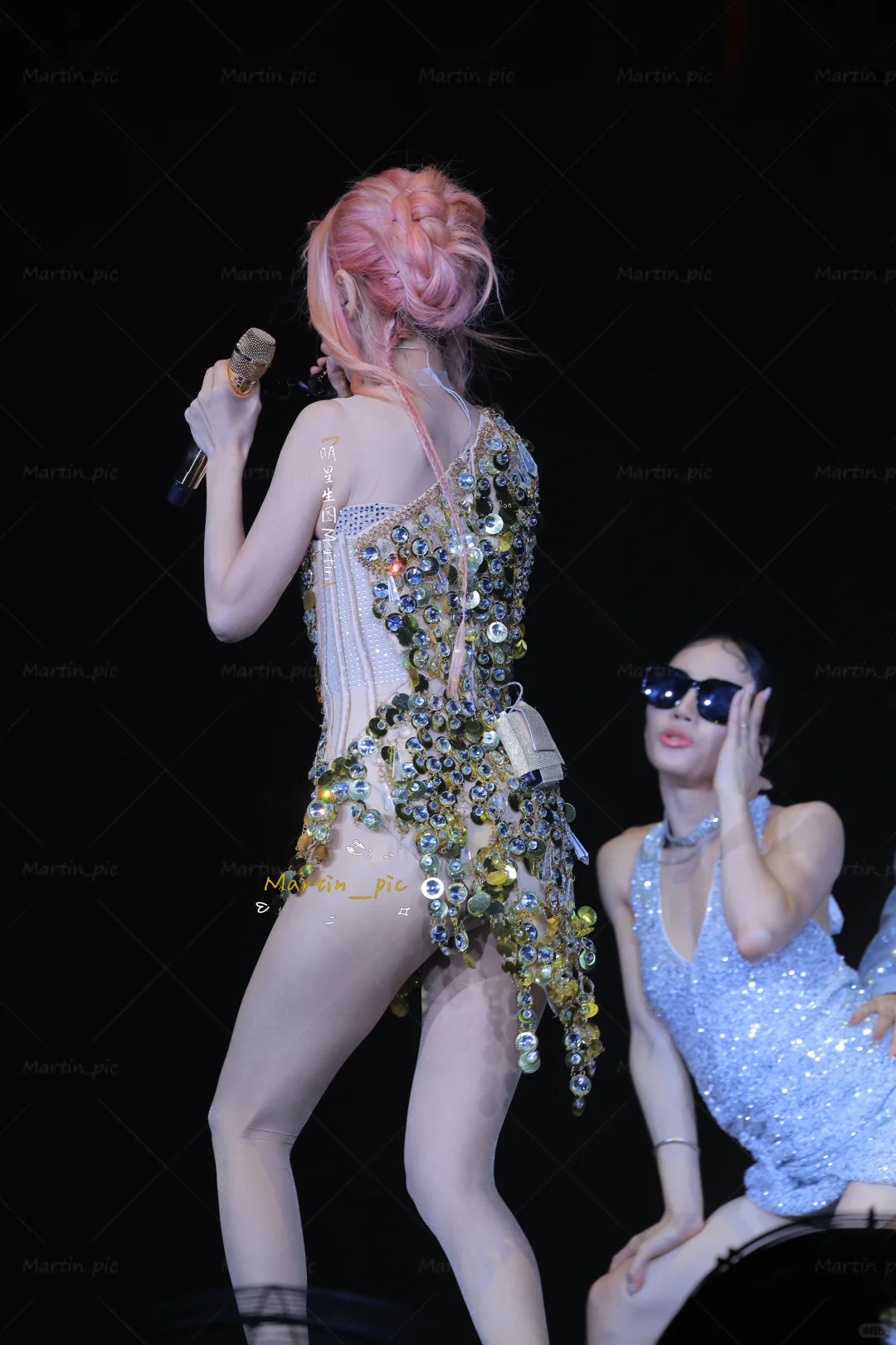 少女感和力量感的完美融合 舞台魅魔薛凯琪