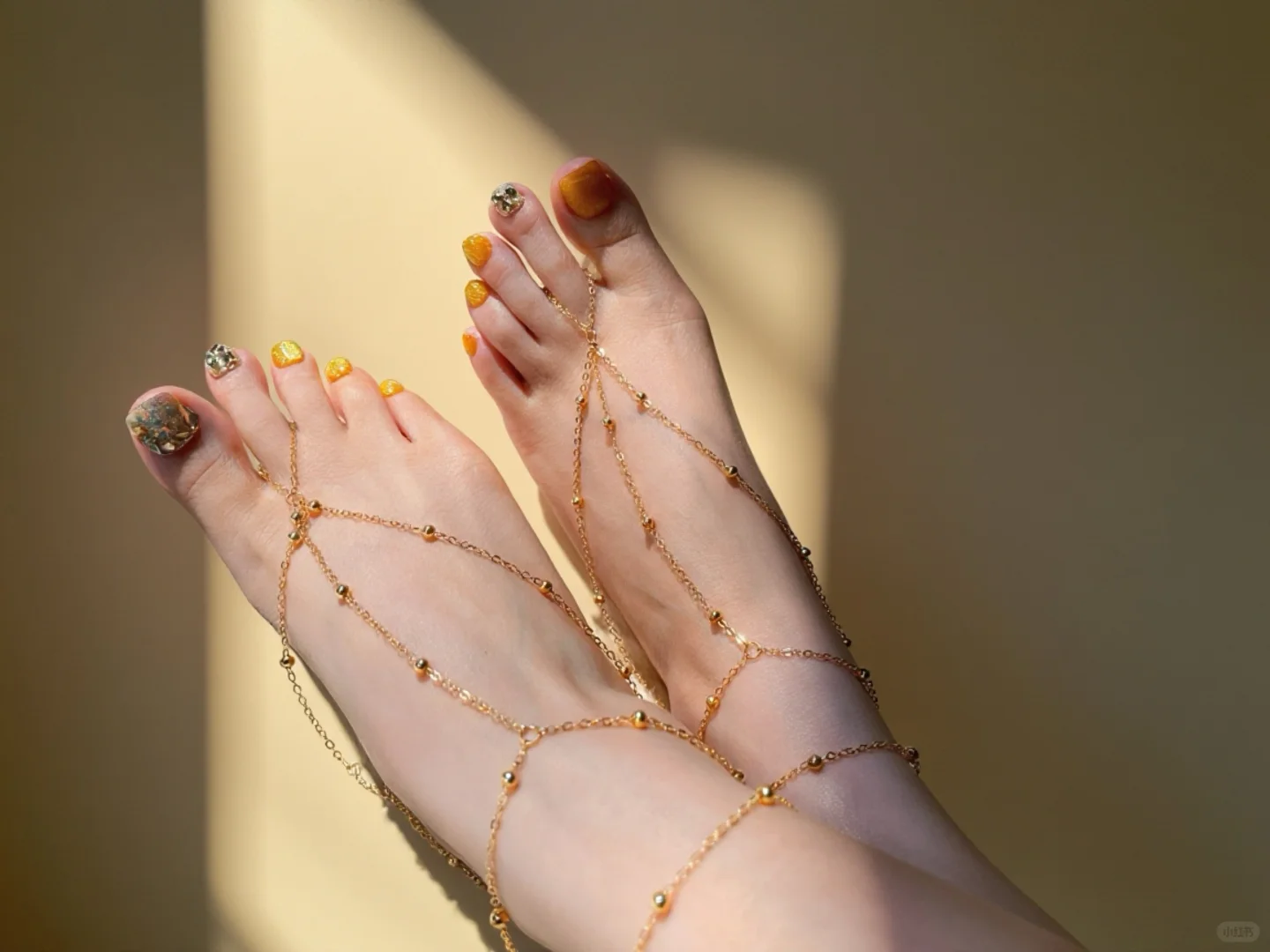 脚链➕黄金猫眼脚甲~下期戴什么?评论区决定