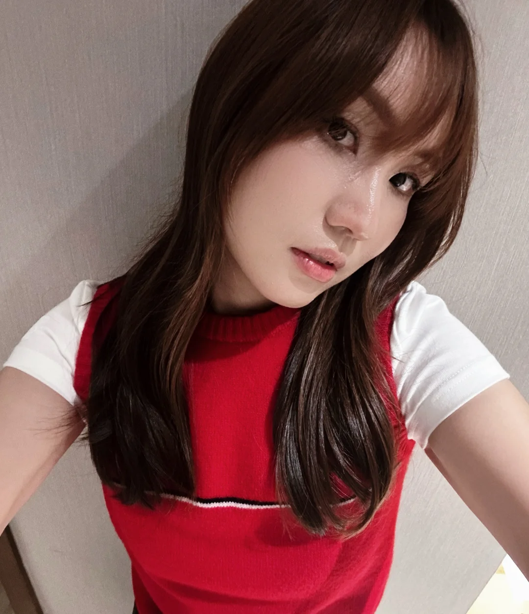 是被甜到的美少女啊～