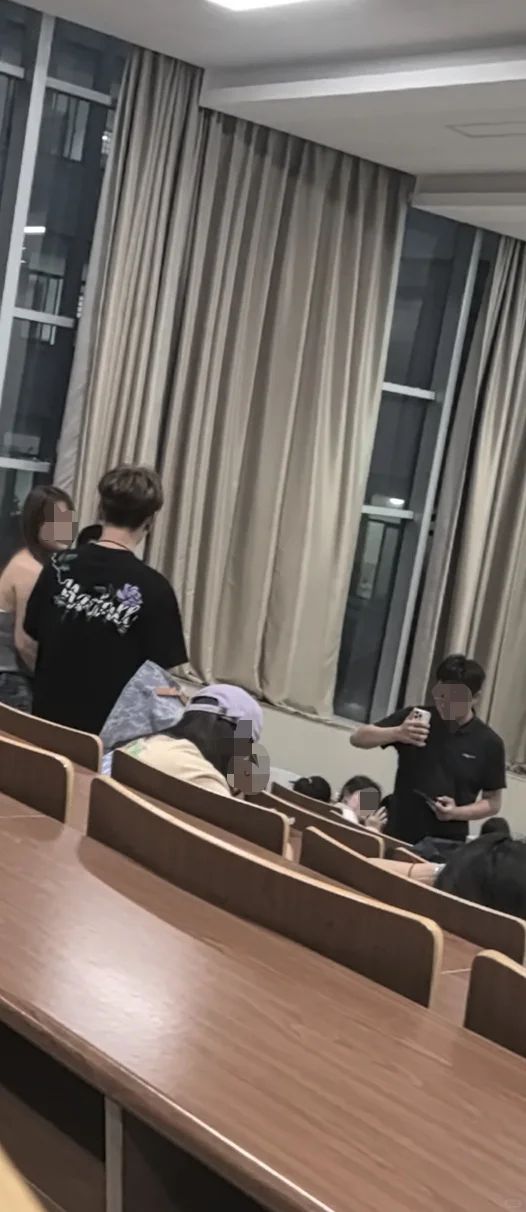 大学生起号能不能顾一下别人死活啊