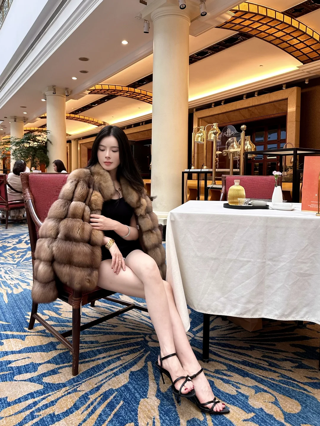 穿紫貂做贵气女人