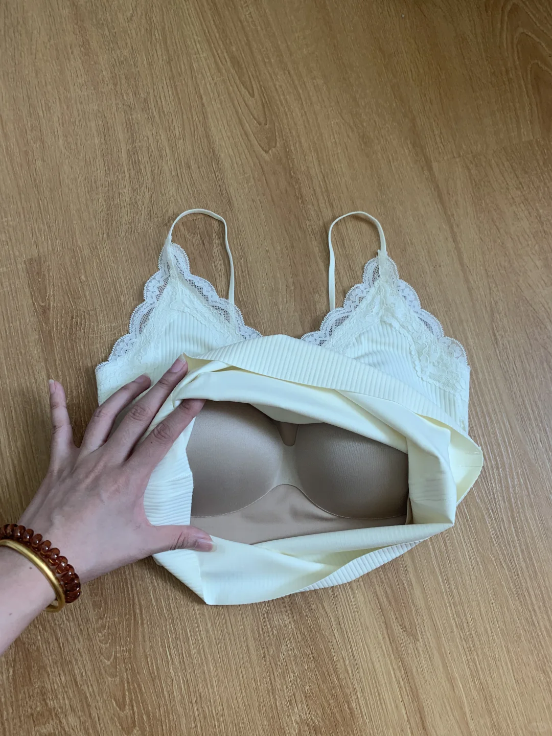 欢迎收看退货大王的美女感吊带分享（不透版