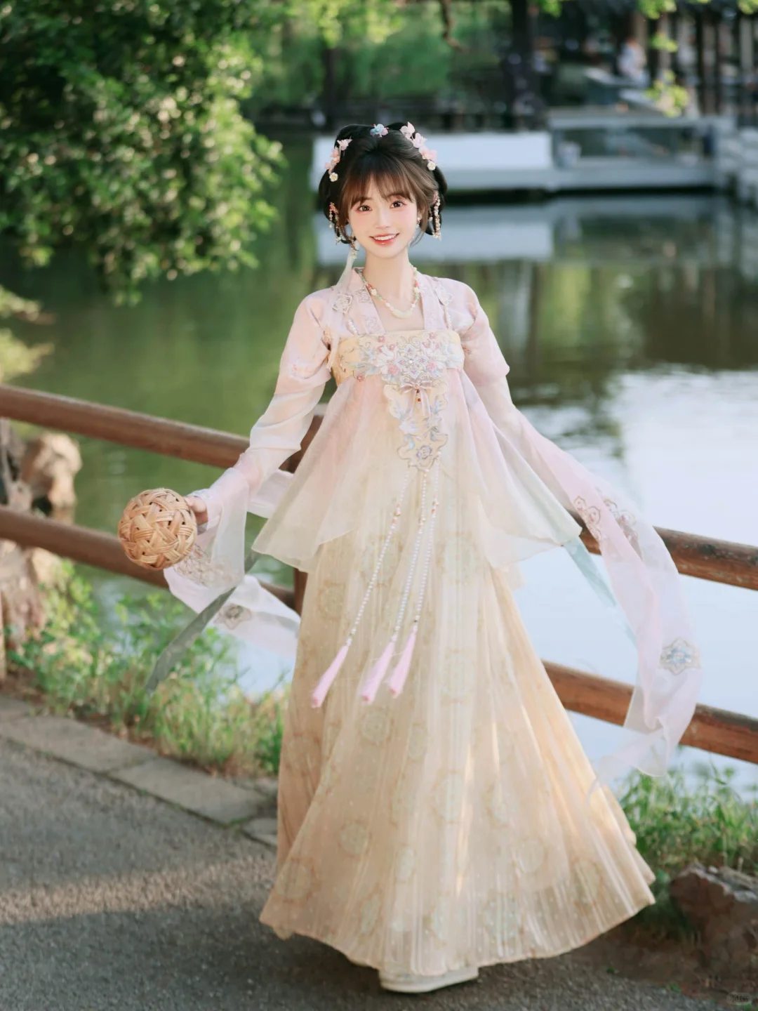 苏州的夏天和小唐风是最搭的！|苏州写真
