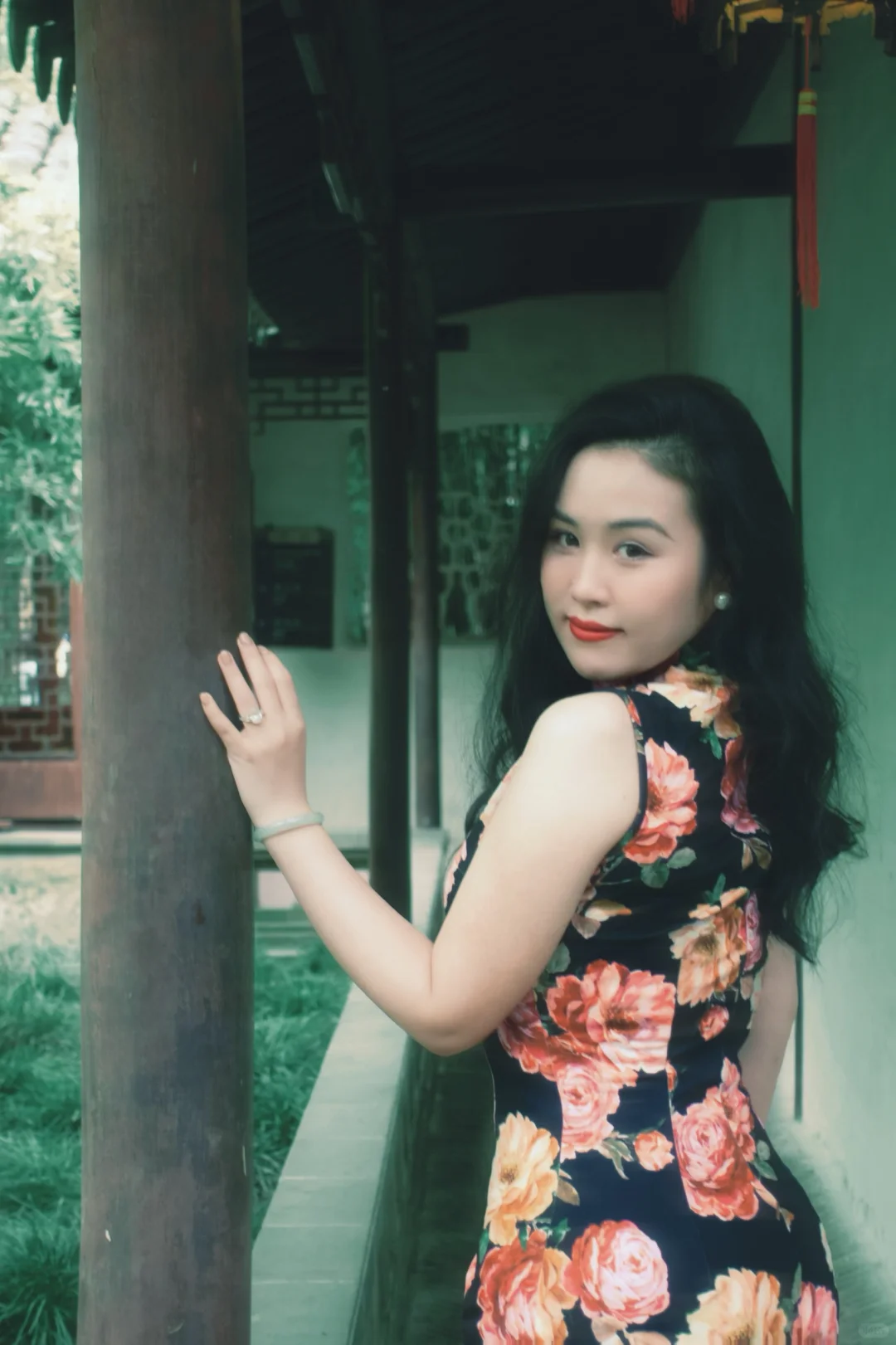 丰腴的妩媚的