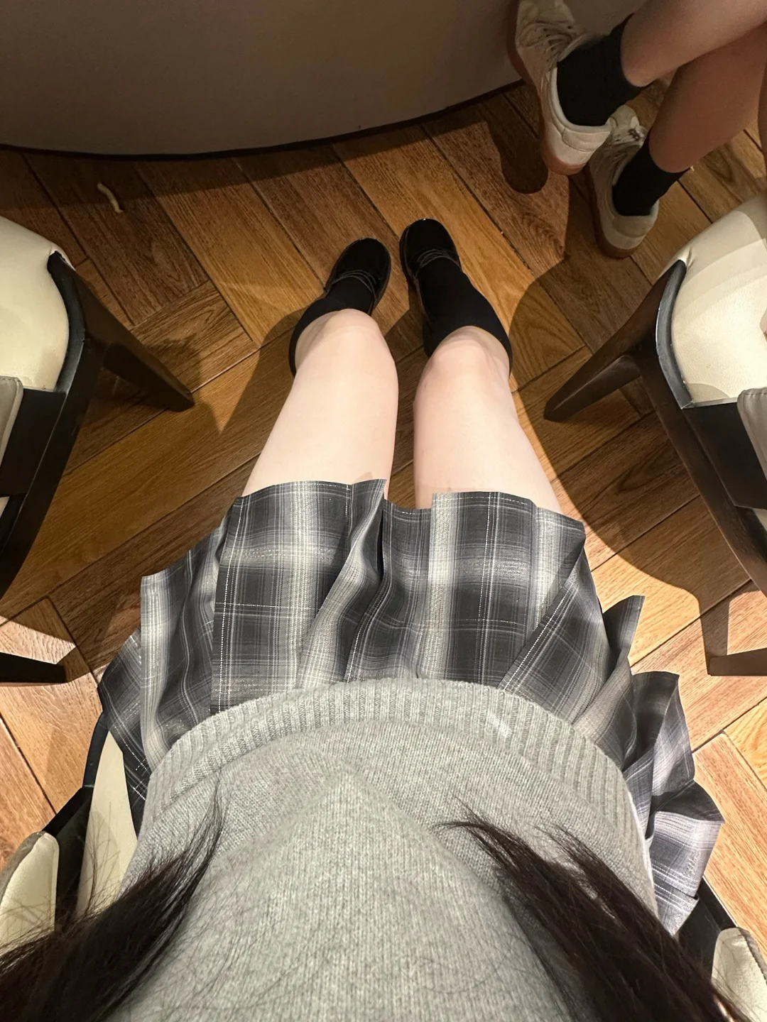 今天是灰格子jk～