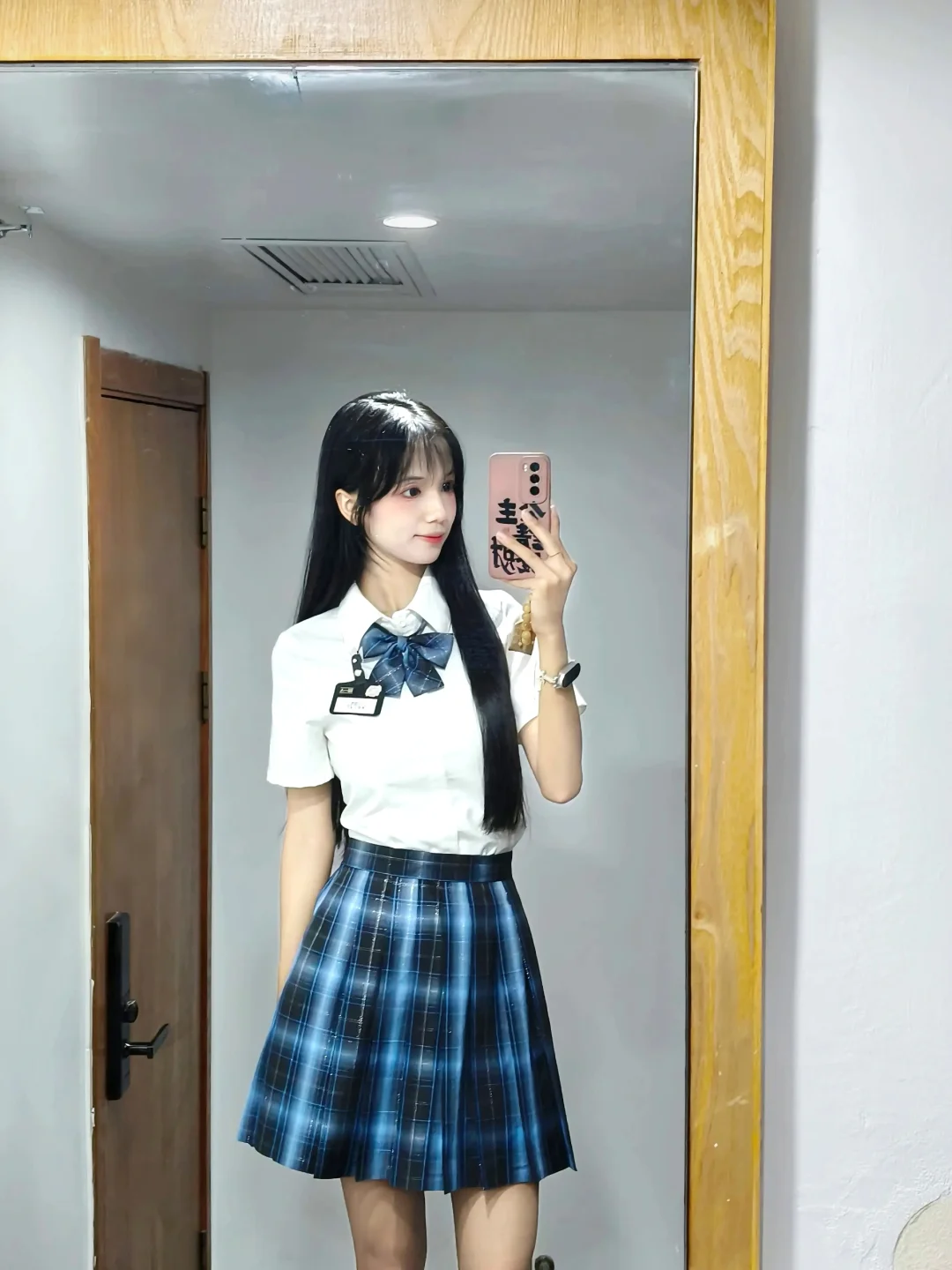 JK配高马尾好看还是披发？