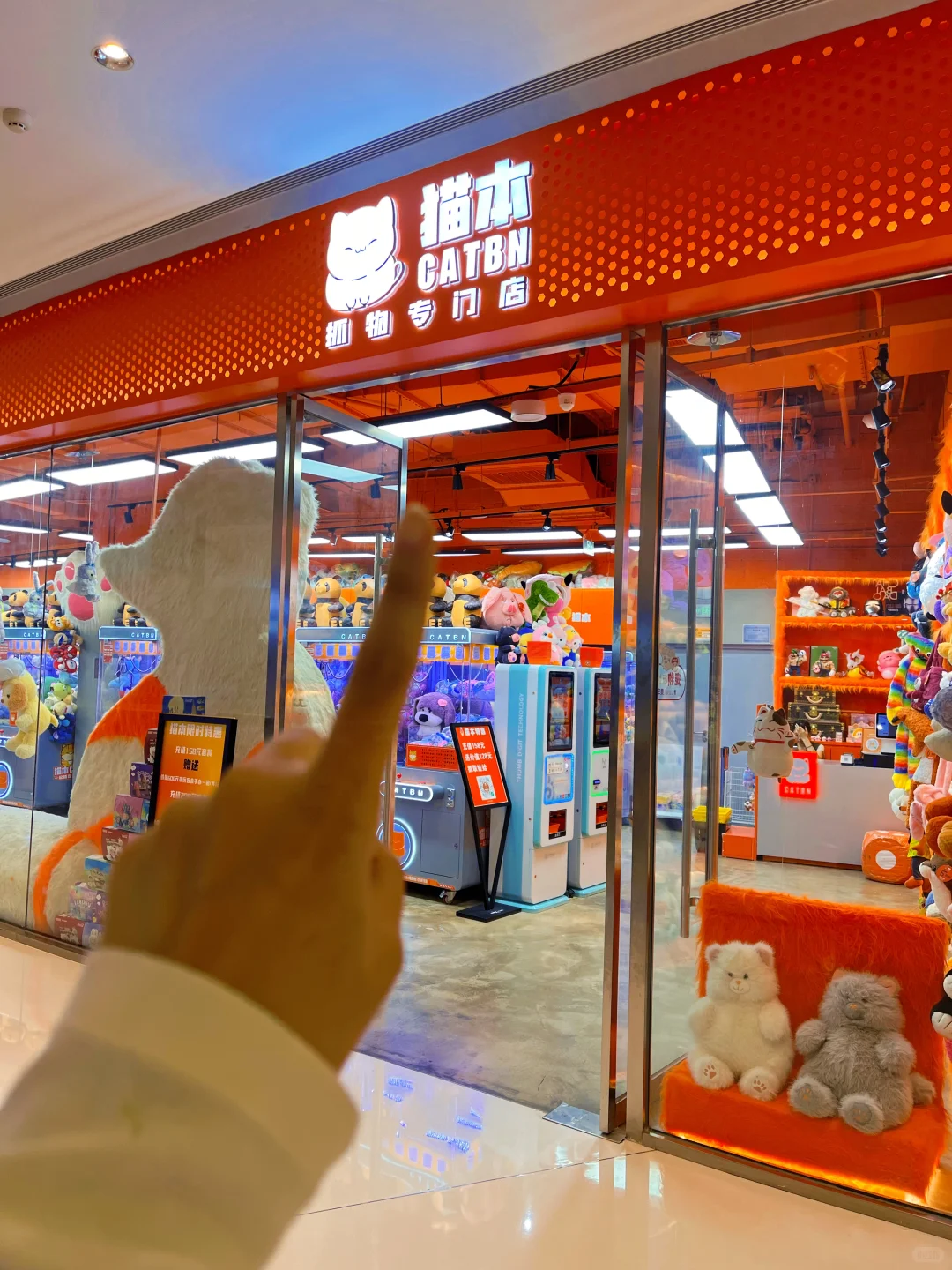 国庆遛娃｜撩妹技能要从小培养🤩