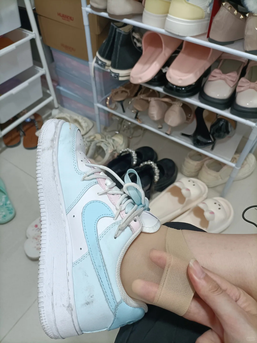 已经到了爱穿短肉丝的年龄了