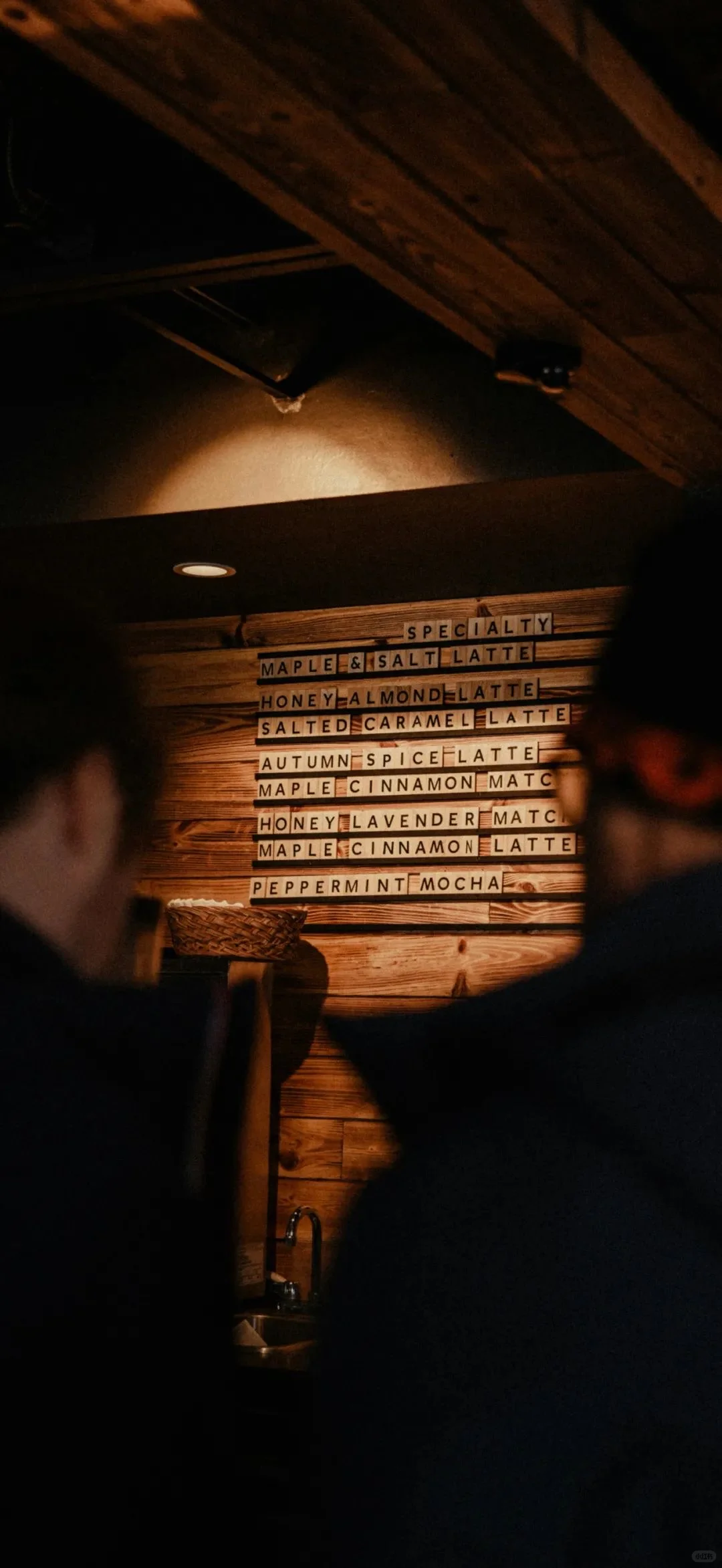 氛围感艺术壁纸，手机壁纸