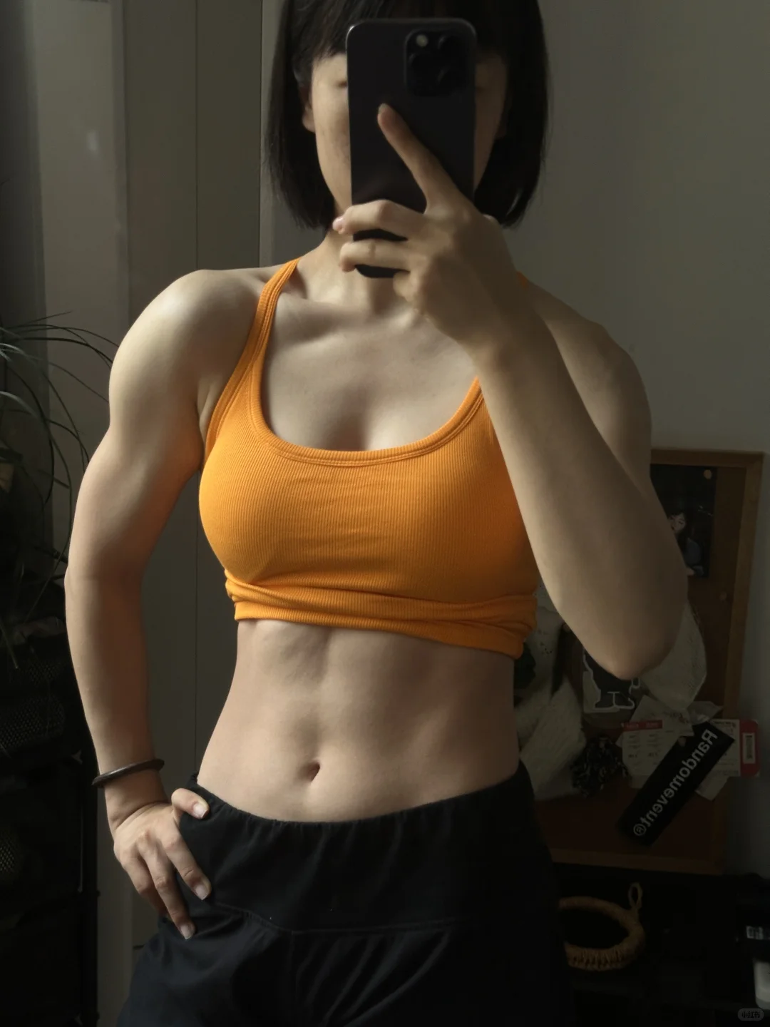 好爱我的肌肉线条！