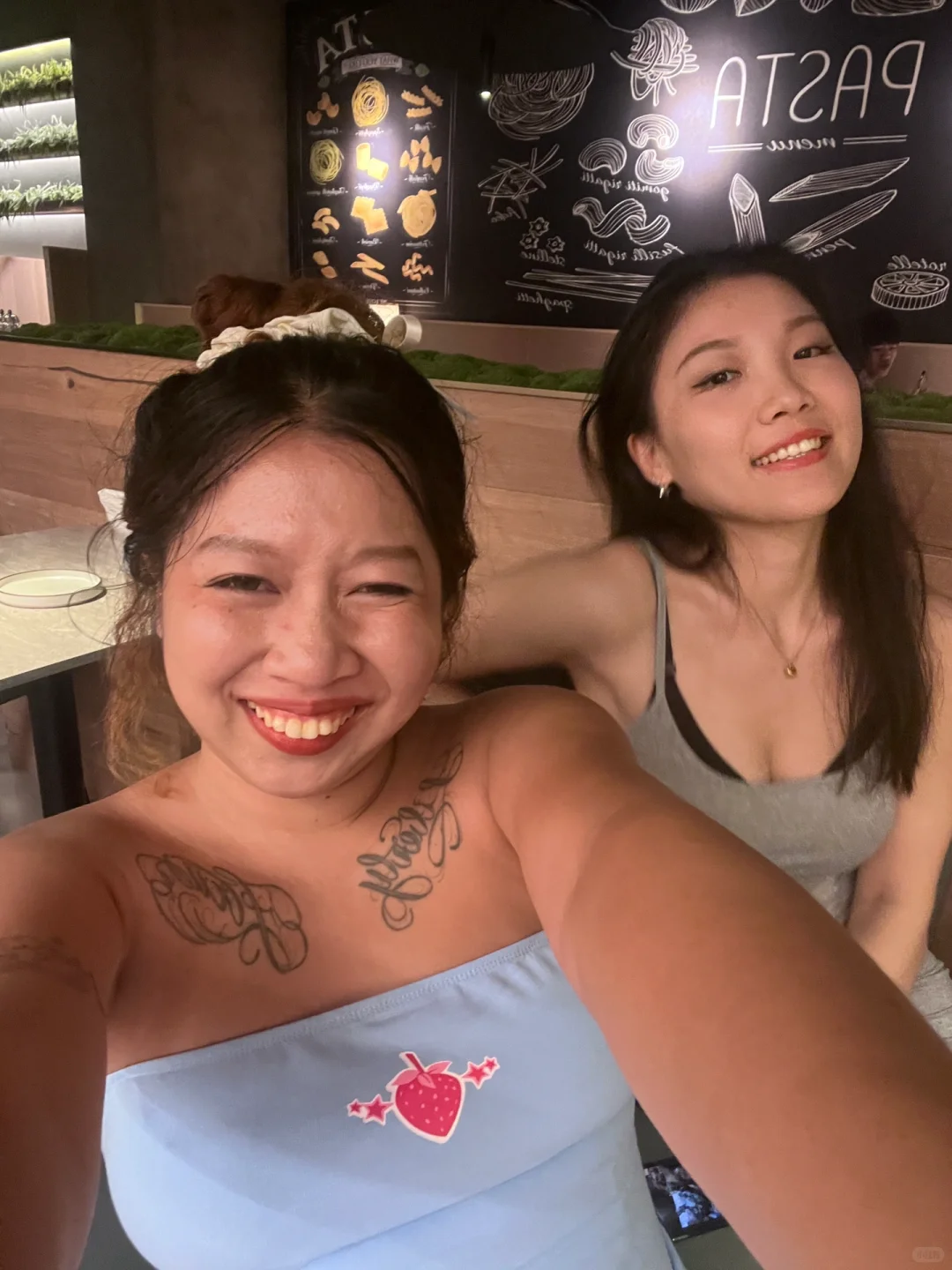 不用太好看，我在自然里肆意绽放