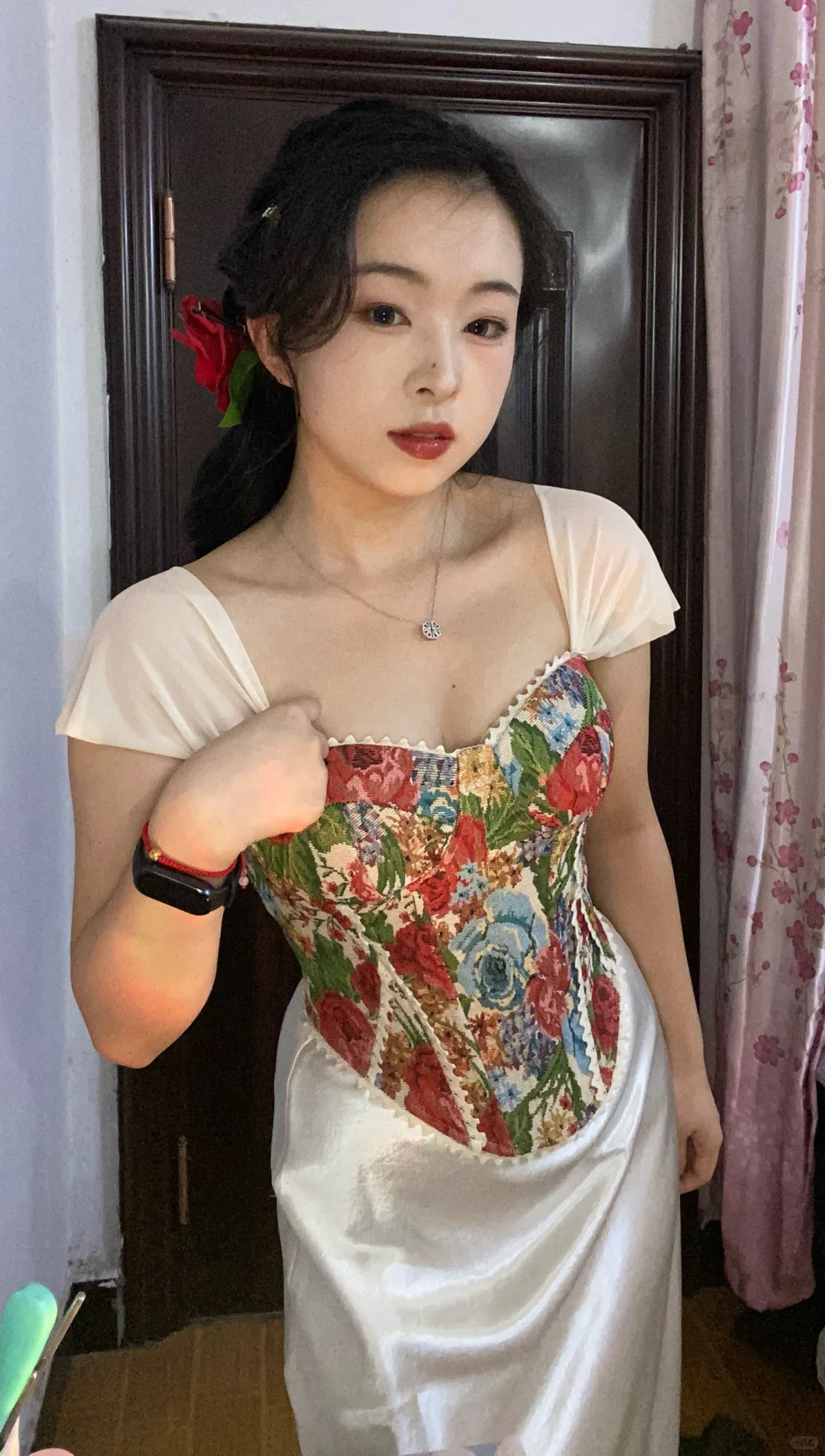 学习暂停 好美的鱼骨胸衣