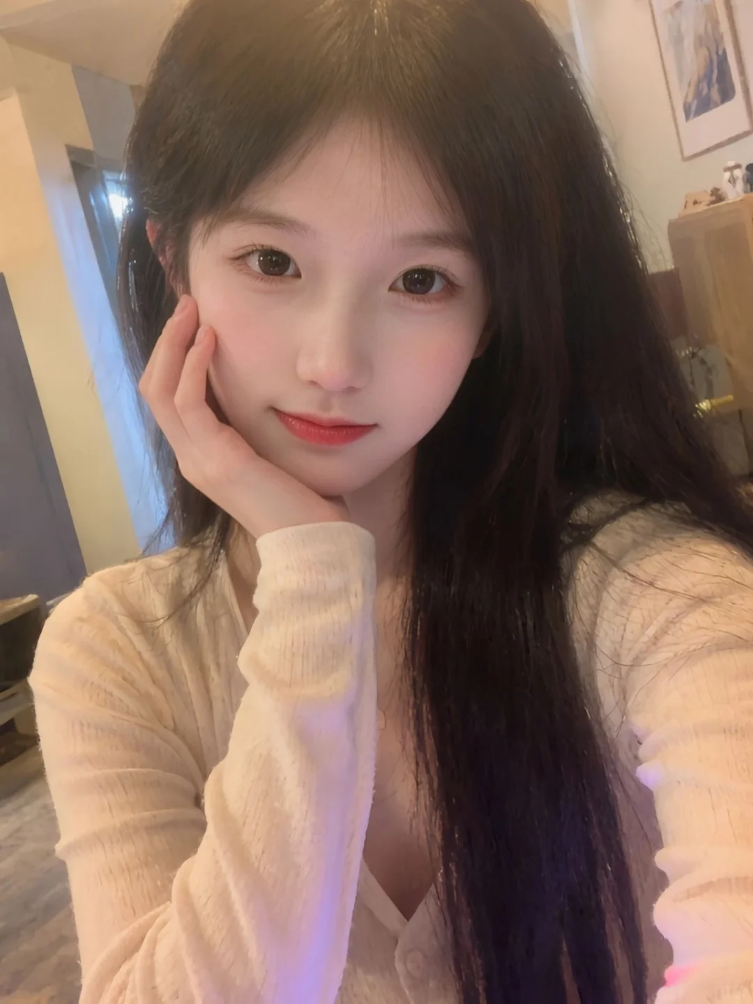 听说可爱可以传染，那你靠近我一点点>ෆ<