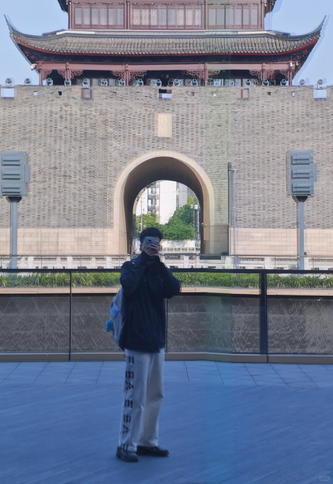 01年弟弟喜欢35岁左右的熟女姐姐