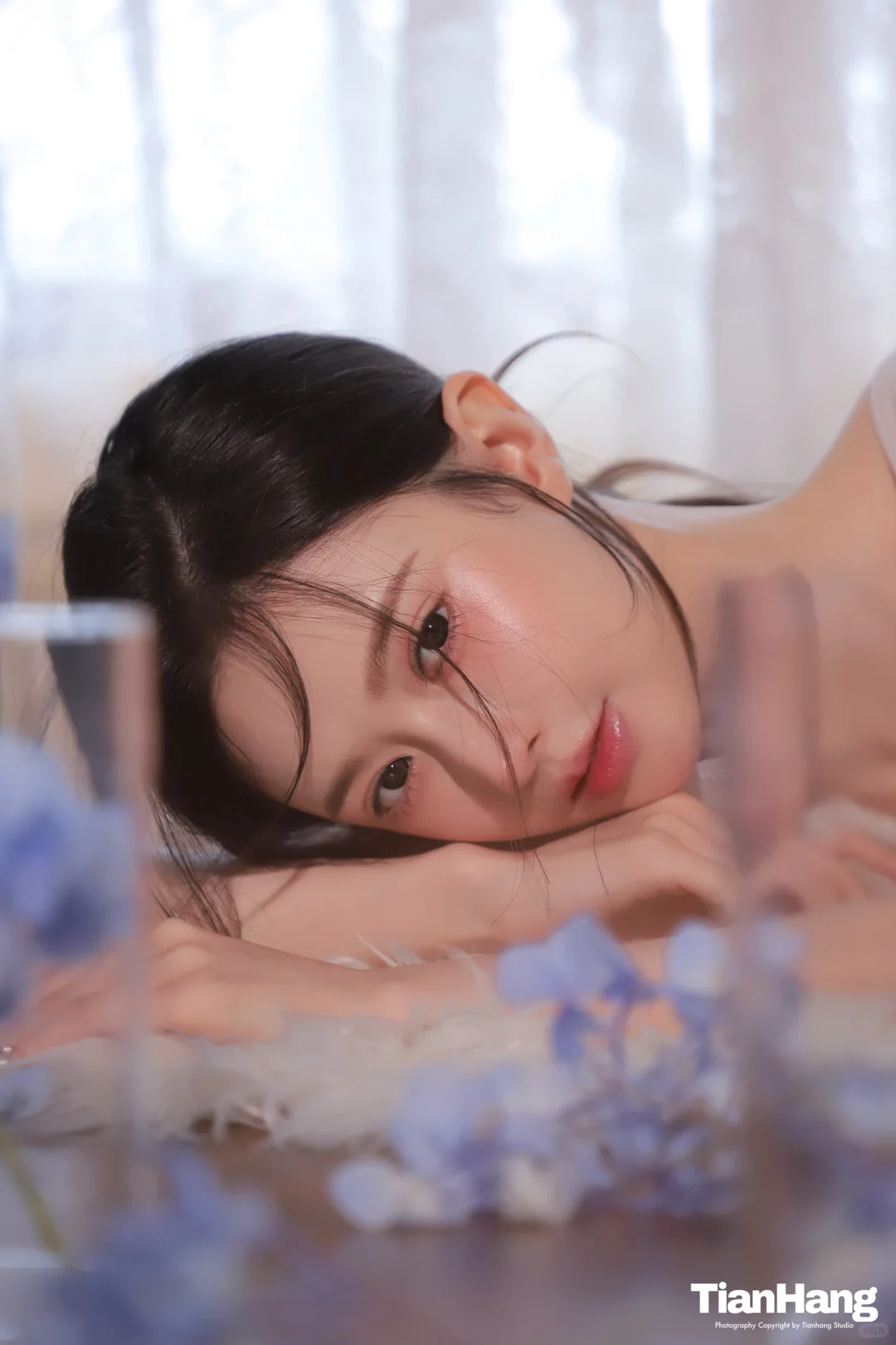 在家拍出氛围感轻私房 朦胧光影的温柔时刻