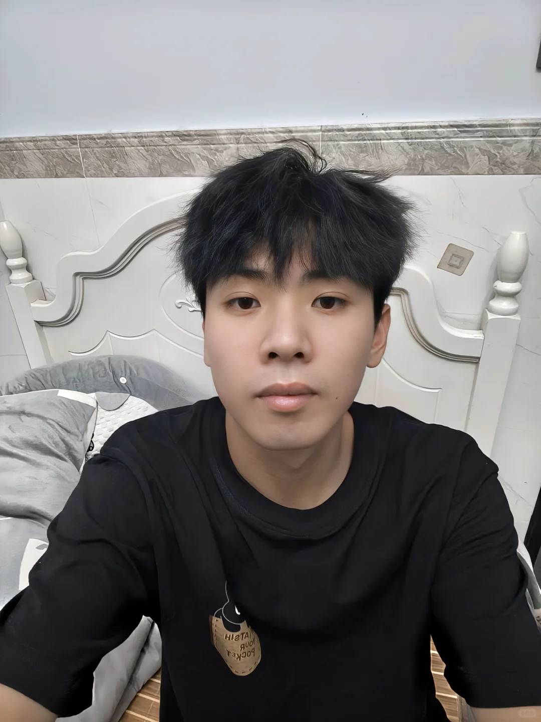 我是不会放弃找甜妹的(00小帅带照片版)