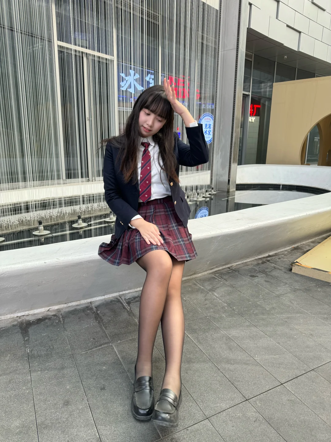 27岁穿jk也会超级可爱^›⩊‹^ ੭