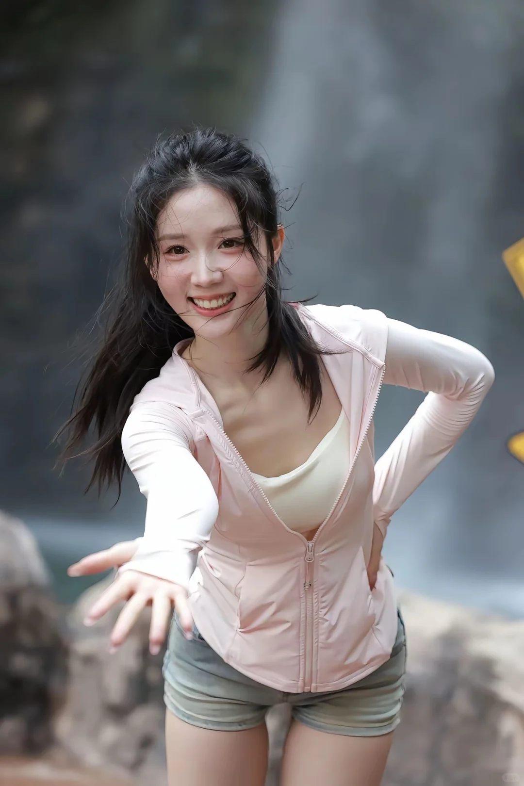 迷人桃花眼