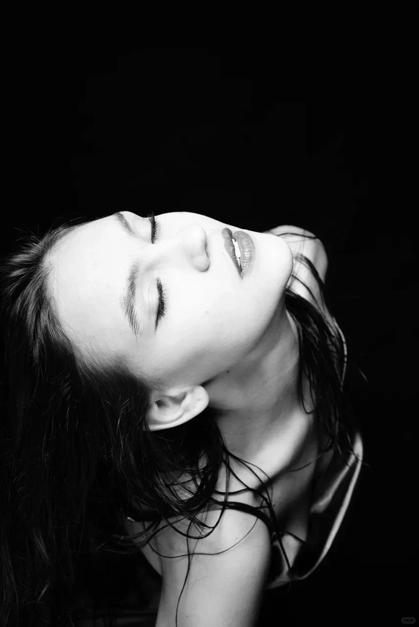 Irina｜情绪人像写真