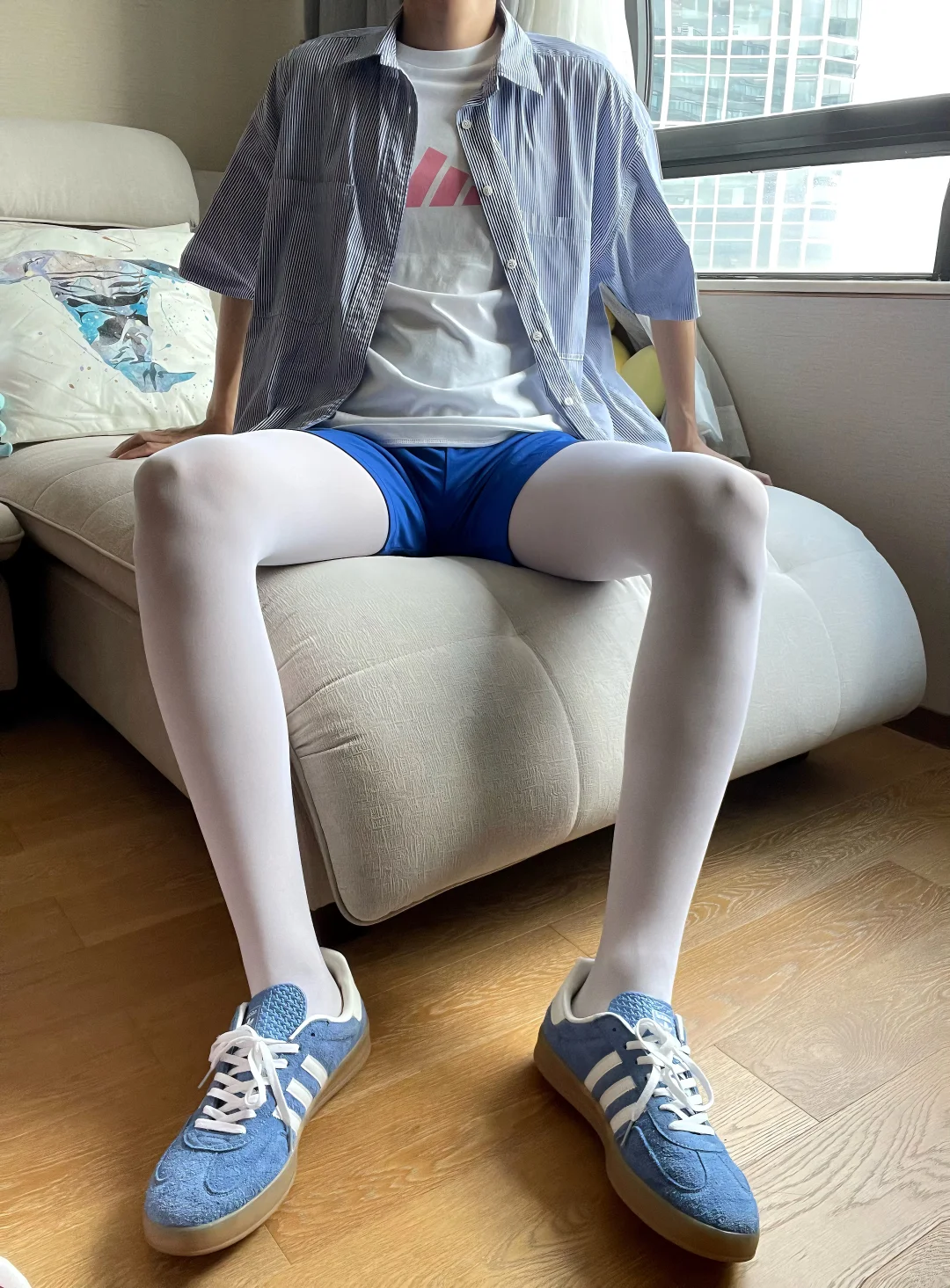 男生丝袜穿搭、全网唯一男丝真神回归