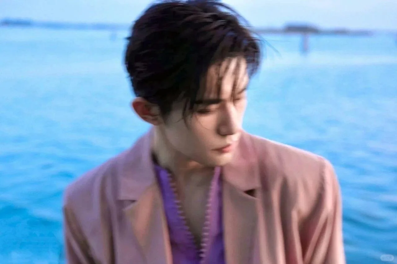 iPad壁纸｜易烊千玺