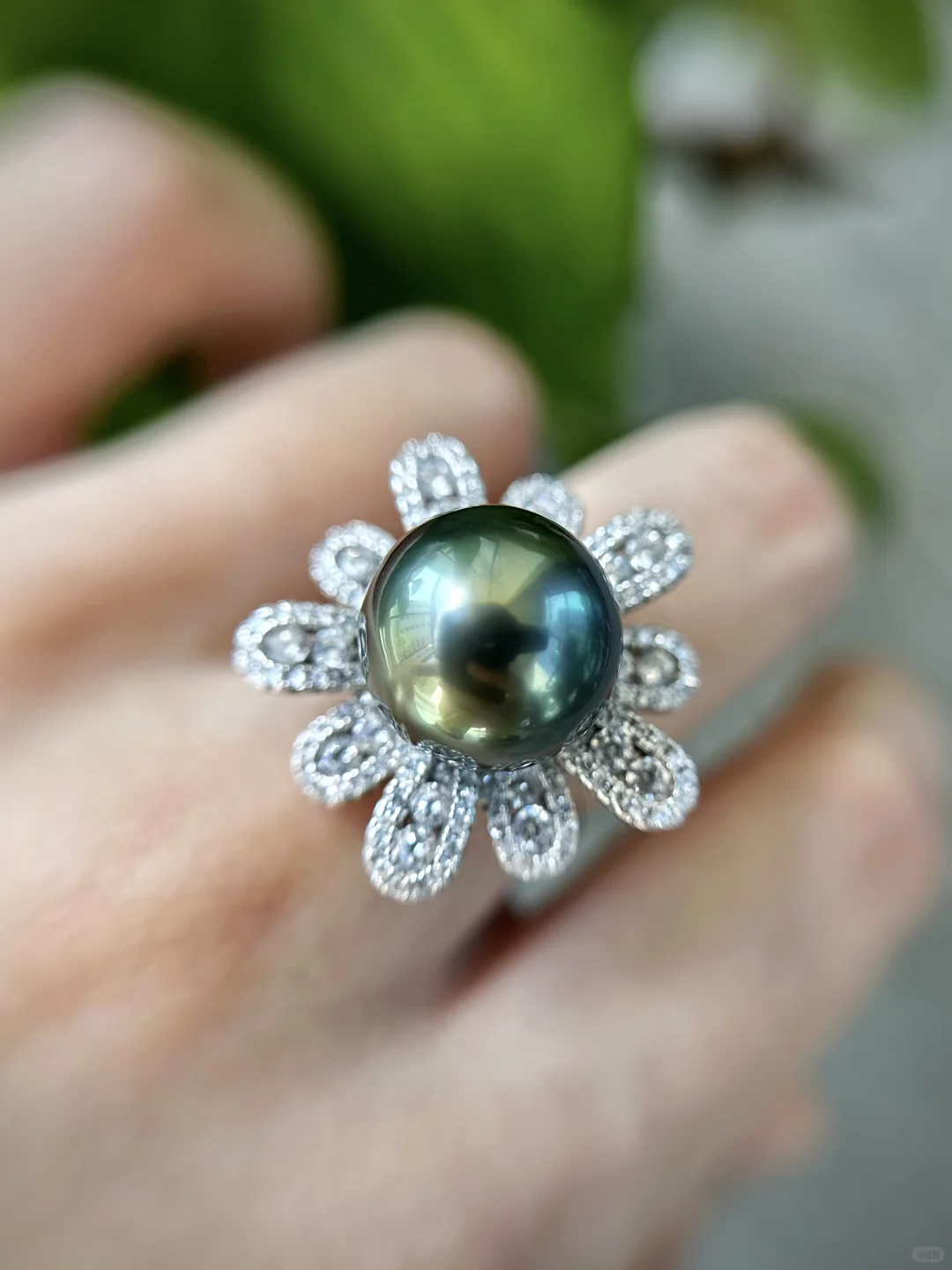 想焊在手上！大溪地妖艳色的双珠戒指！