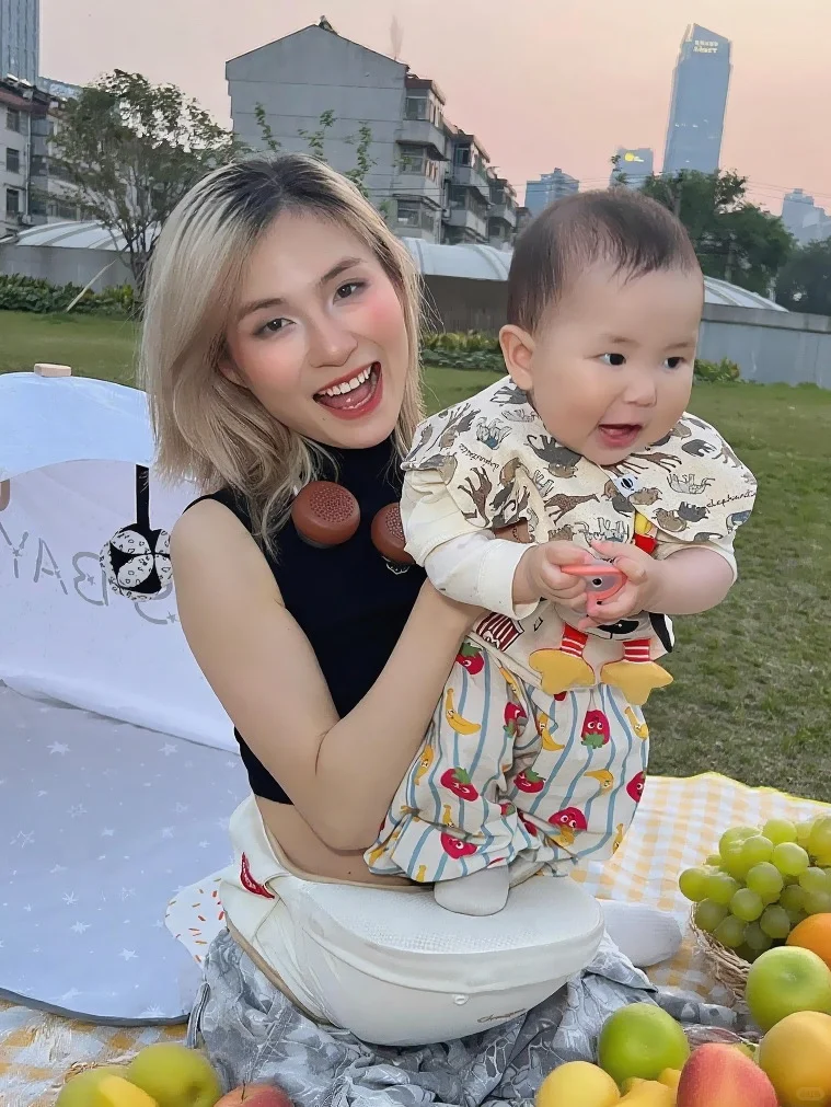 98年辣妈美🐻体验，高瘦但还有曲线的