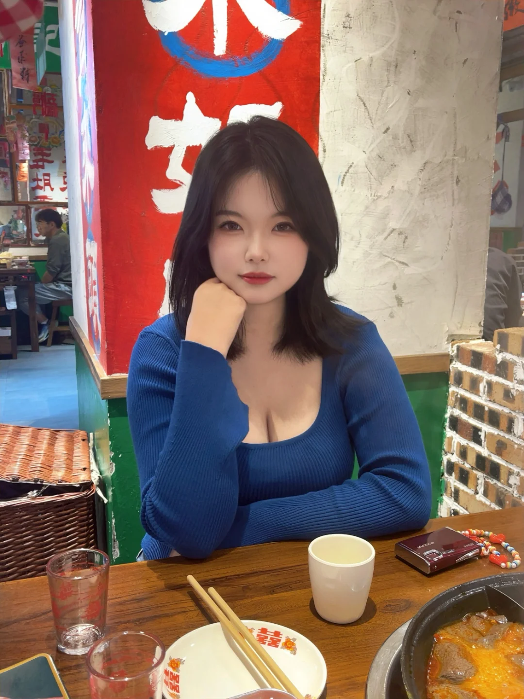 姐妹们请问这种算擦边吗