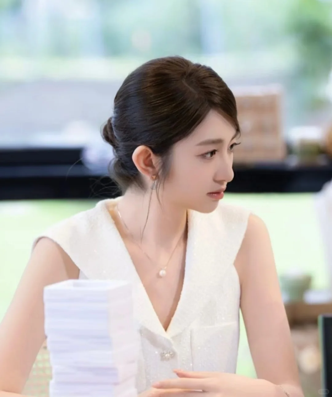 万能美女感公式 氛围色+高露肤度